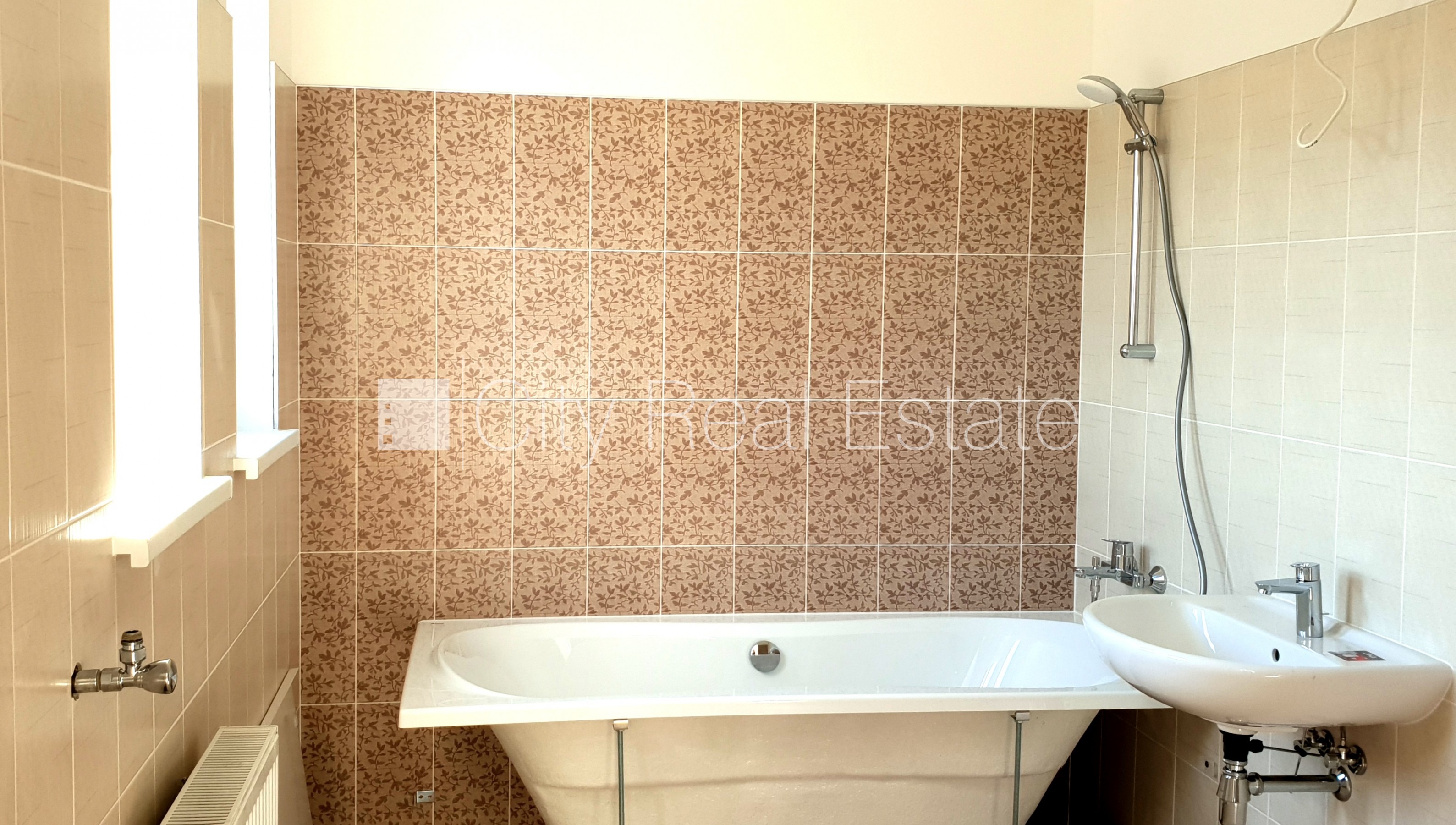 Sludinājumi. Projekts - Saliena, rindu māja, jaunceltne, fasāde ar dekoratīvo apmetumu, gāzbetona bloku sienas Cena: 360000 EUR Foto #23