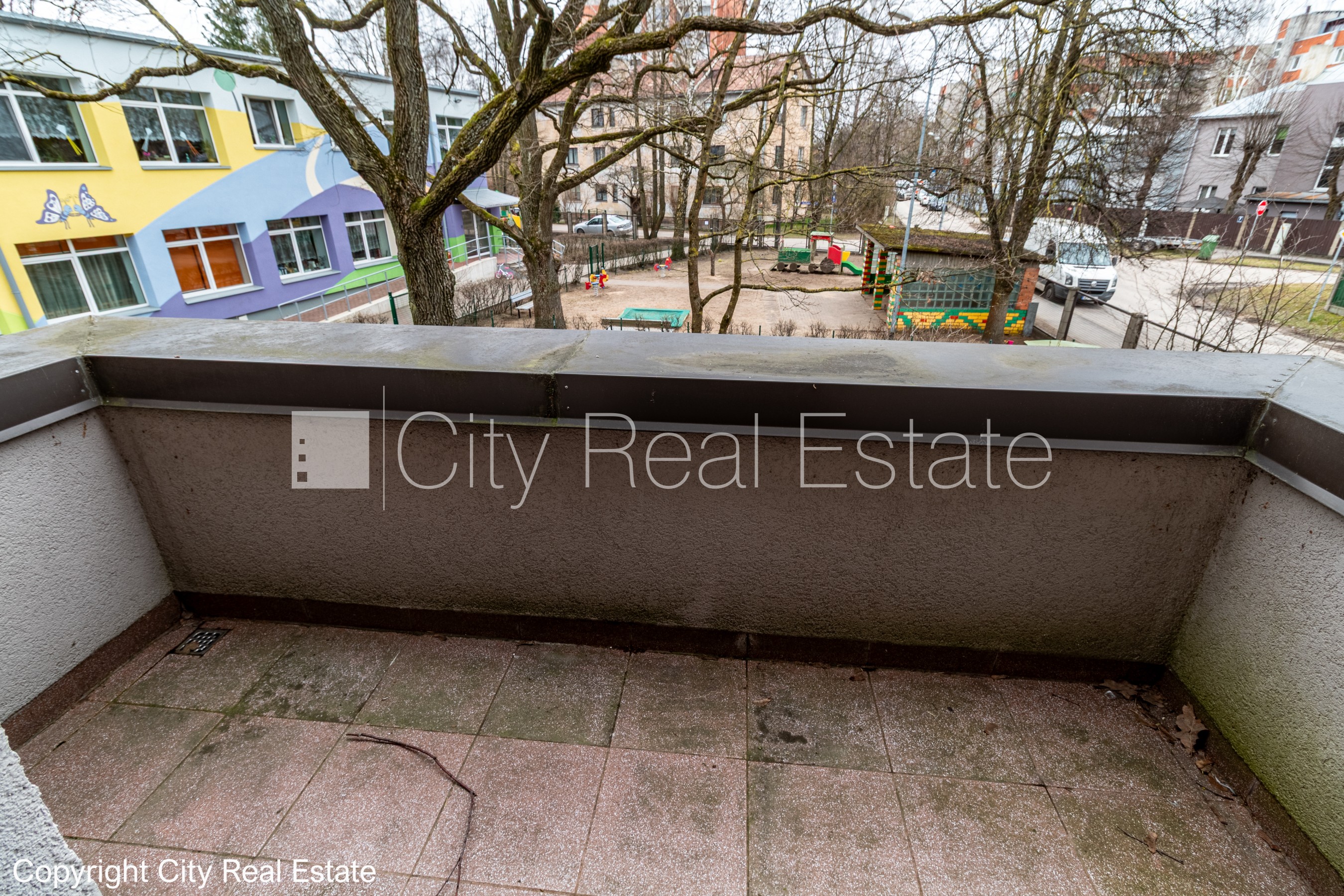 Объявление. Земля в собственности, рядный дом, новостройка, стены из керамзитных блоков, фасад с декоративной Цена: 280000 EUR Foto #17