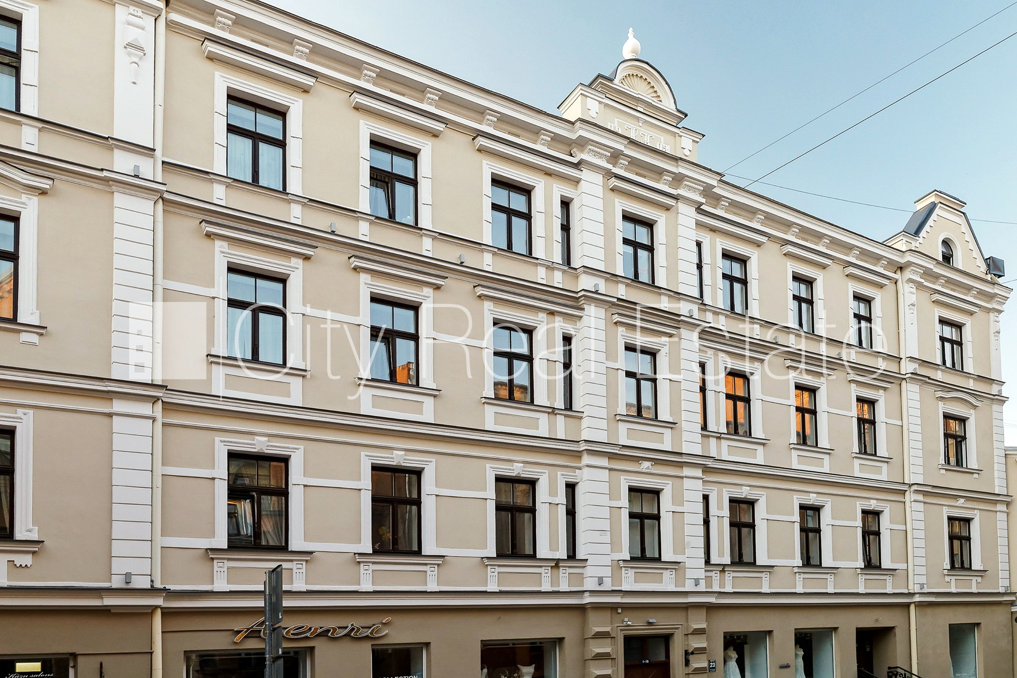 Sludinājumi. Renovēta māja, slēgts pagalms, ieeja no ielas, kāpņu telpa pēc kapitālā remonta, istabas izolētas, Cena: 800 EUR/mēn Foto #15