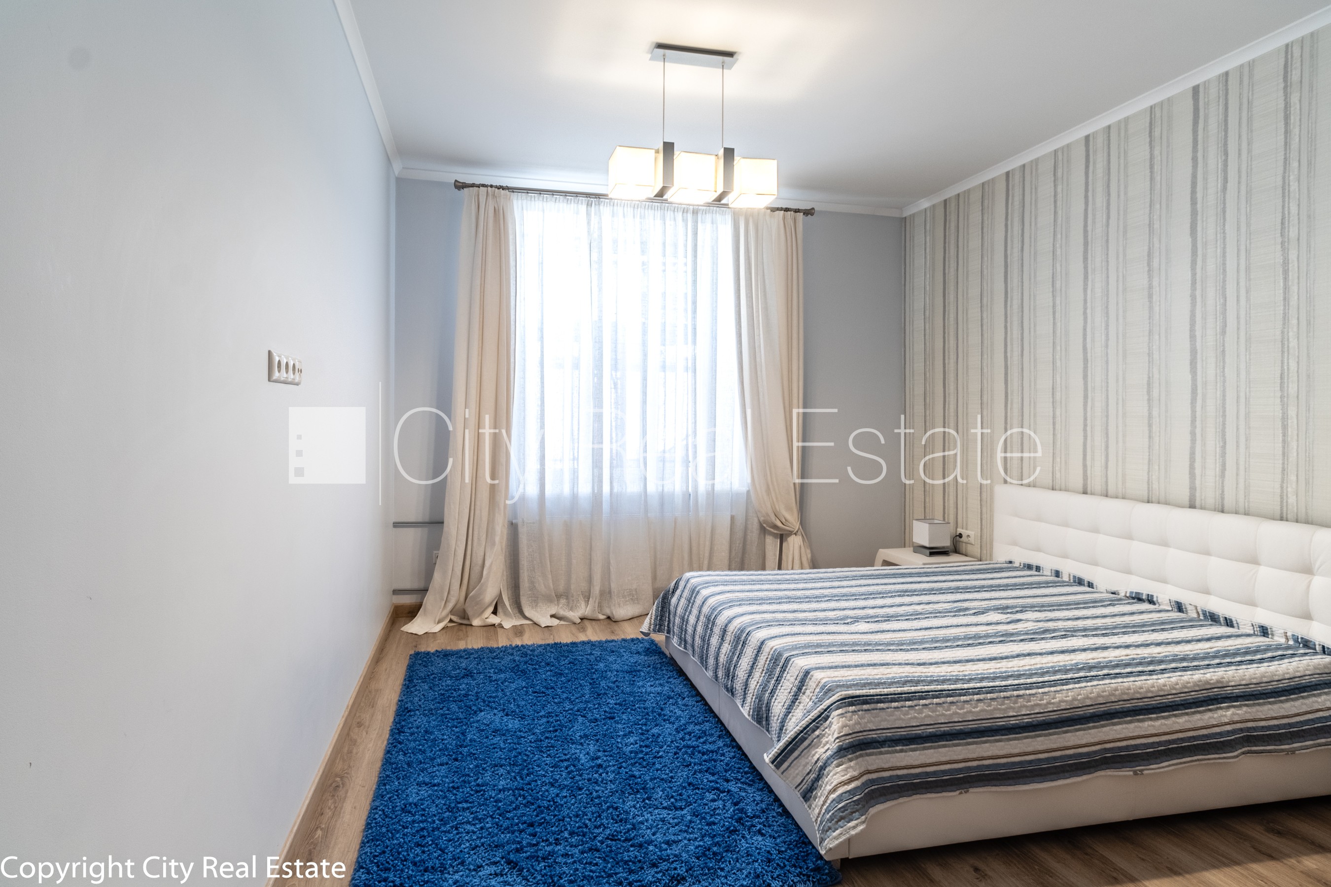 Sludinājumi. Renovēta māja, slēgts pagalms, ieeja no ielas, kāpņu telpa pēc kapitālā remonta, istabas izolētas, Cena: 800 EUR/mēn Foto #6