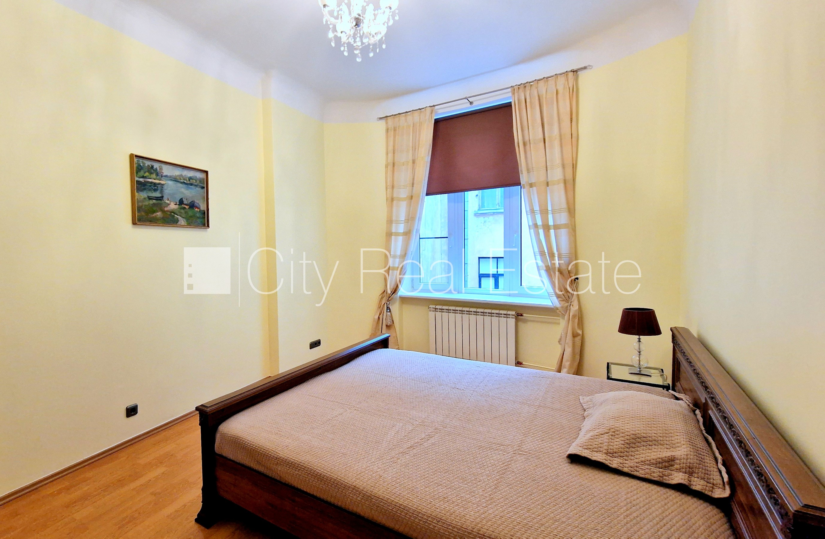 Sludinājumi. Fasādes māja, renovēta māja, viena kvadrātmetra apsaimniekošanas maksa mēnesī  0,39 EUR, Cena: 960 EUR/mēn Foto #17