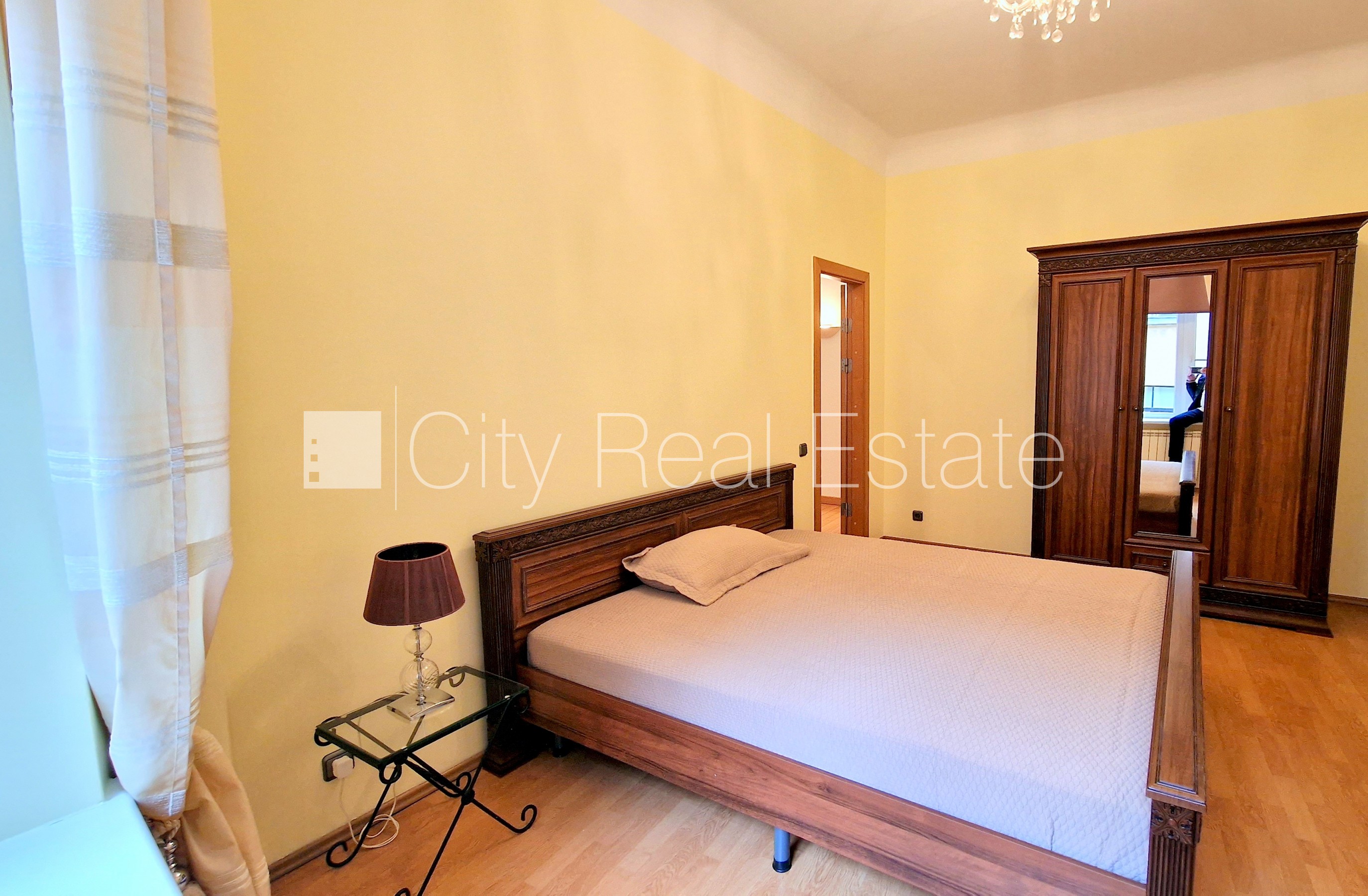 Sludinājumi. Fasādes māja, renovēta māja, viena kvadrātmetra apsaimniekošanas maksa mēnesī  0,39 EUR, Cena: 960 EUR/mēn Foto #19