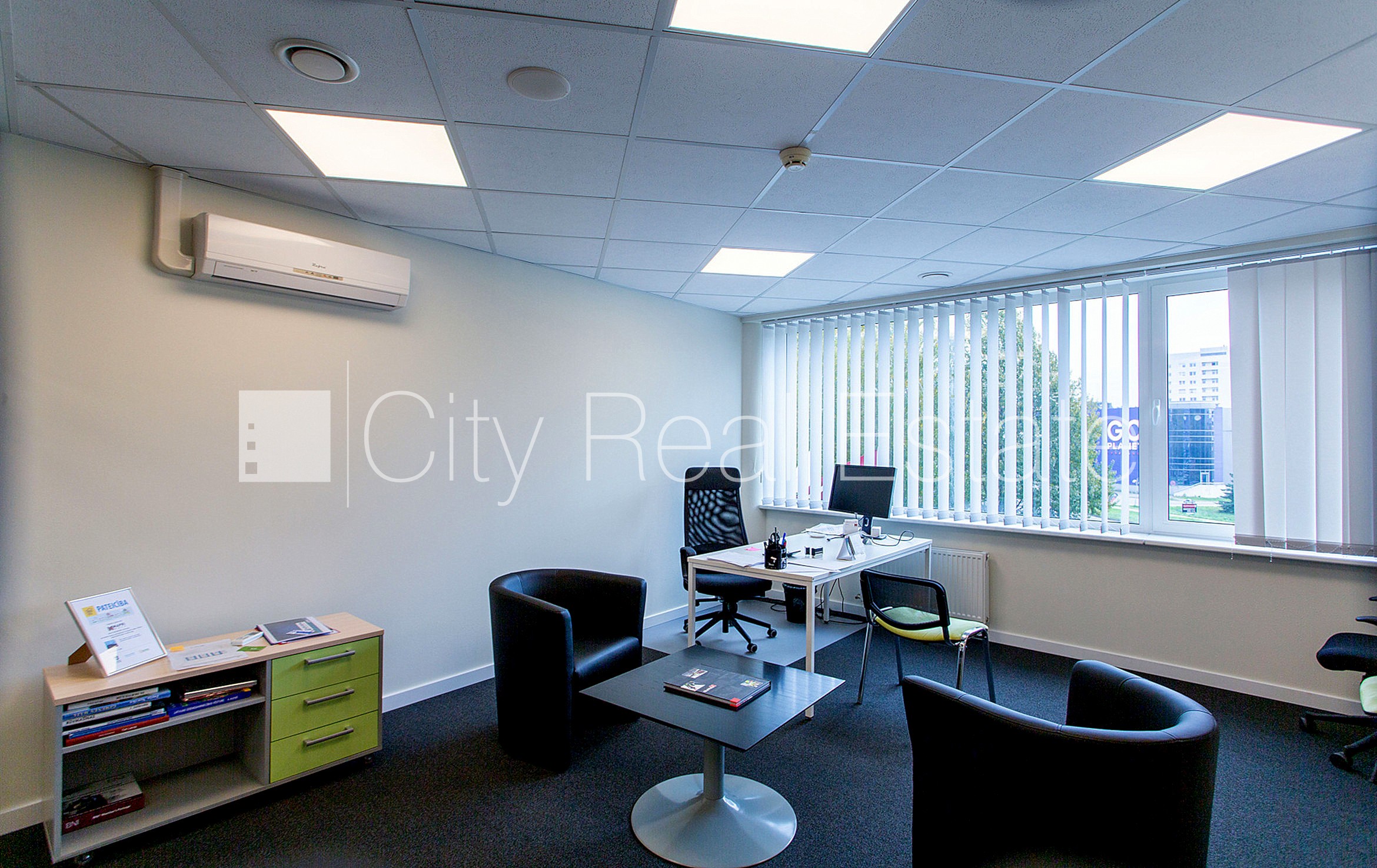 Sludinājumi. Jaunceltne, fasādes māja, viena kvadrātmetra apsaimniekošanas maksa mēnesī  2 EUR, labiekārtota Cena: 1305 EUR/mēn Foto #7