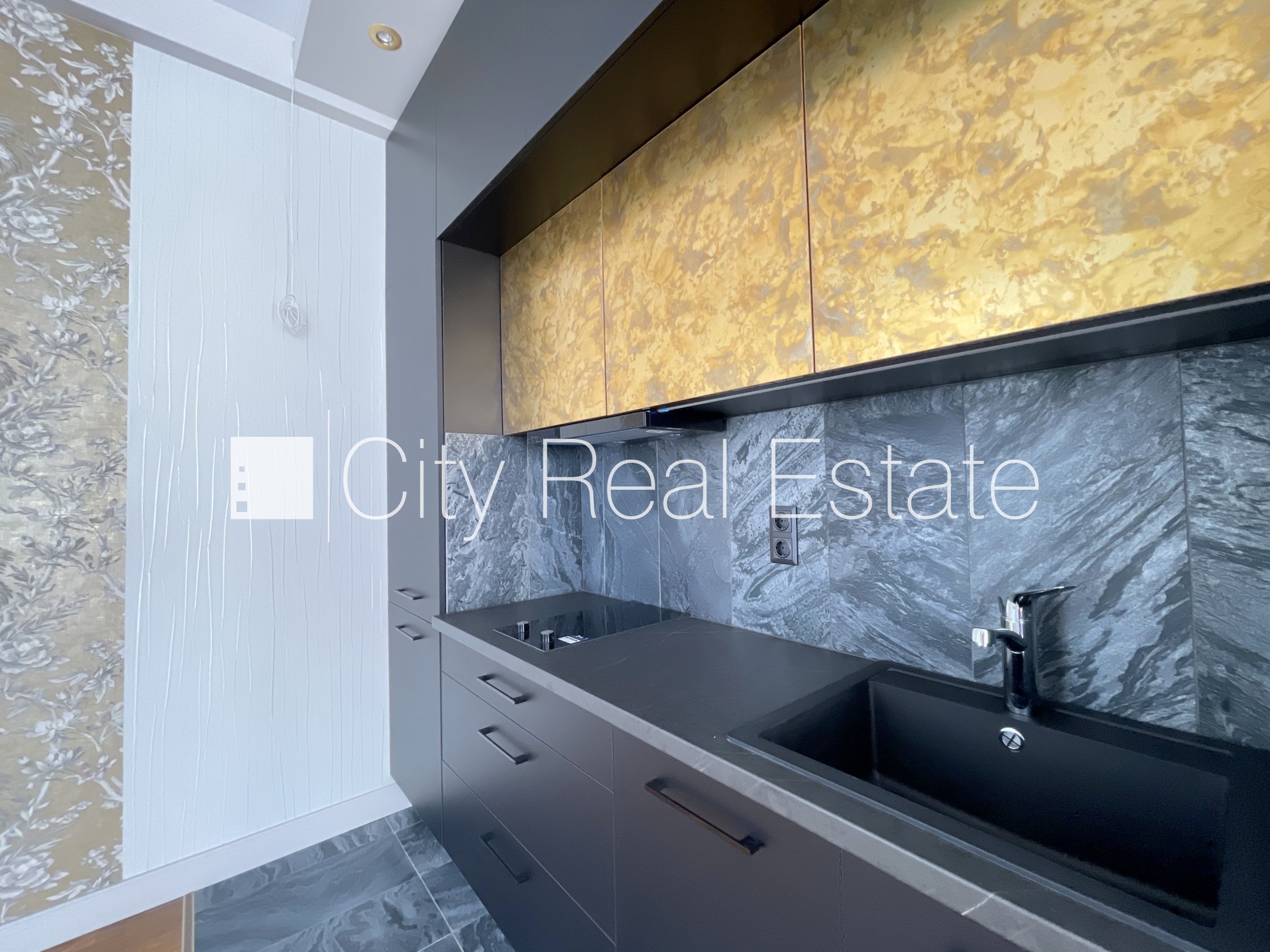 Sludinājumi. Jaunceltne, pagalma ēka, energo efektīva māja, ieeja no pagalma, puspagrabs, ir lifts, logi vērsti Cena: 380660 EUR Foto #20