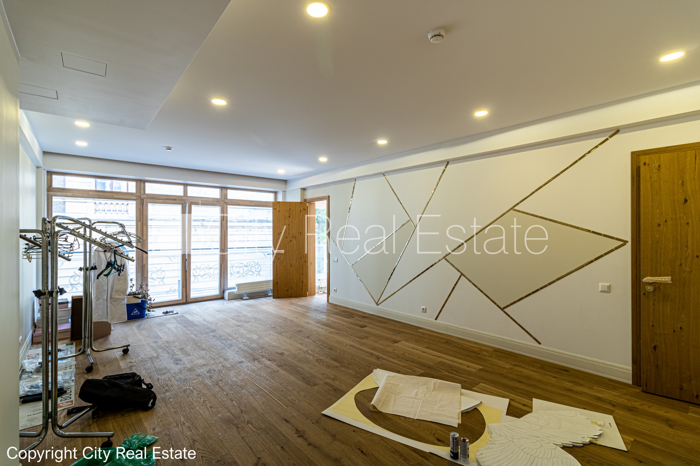 Sludinājumi. Jaunceltne, fasādes māja, energo efektīva māja, ieeja no pagalma, lodžija, plašs skats no loga, Cena: 1300 EUR/mēn Foto #10