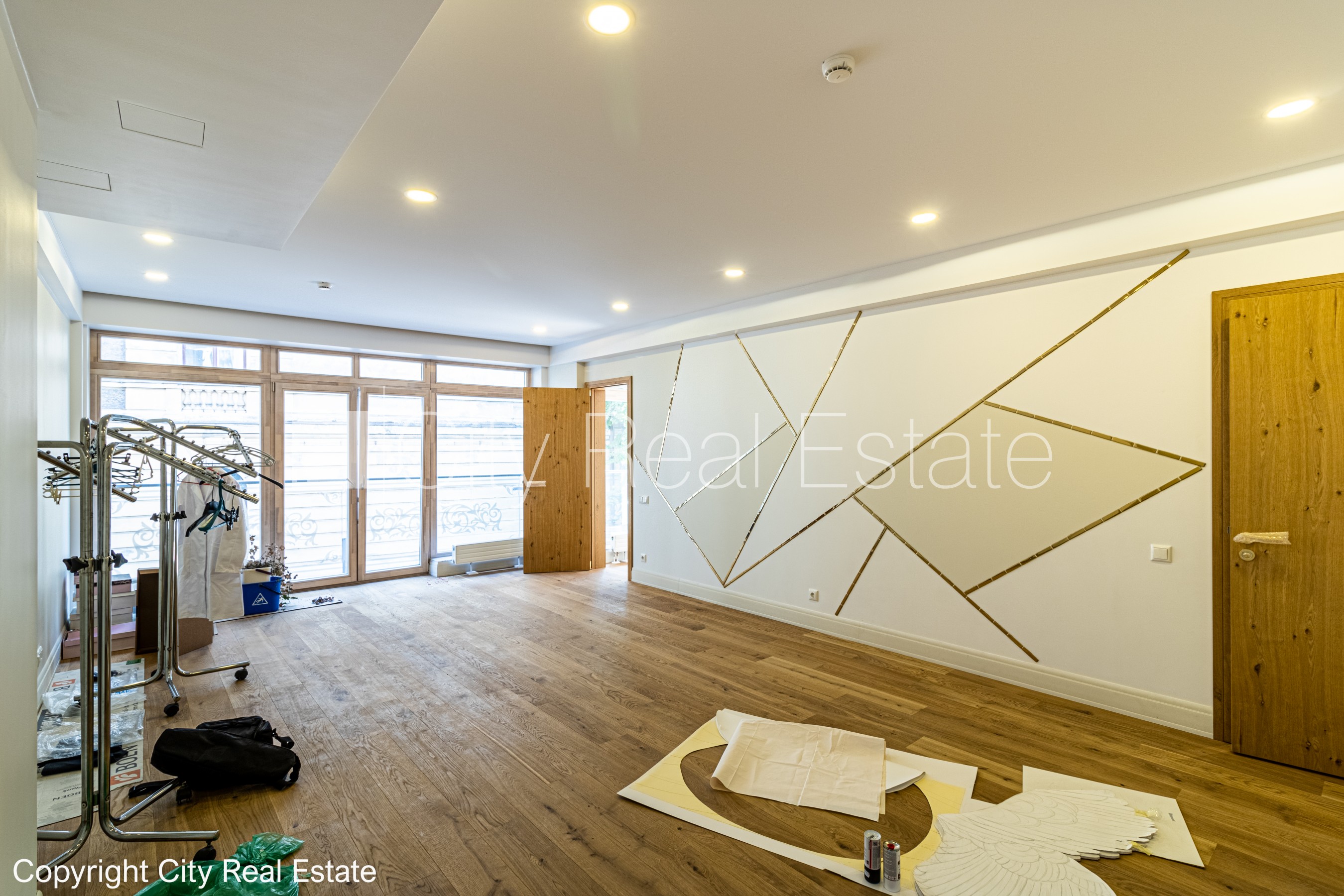 Sludinājumi. Jaunceltne, fasādes māja, energo efektīva māja, ieeja no pagalma, lodžija, plašs skats no loga, Cena: 1300 EUR/mēn Foto #13