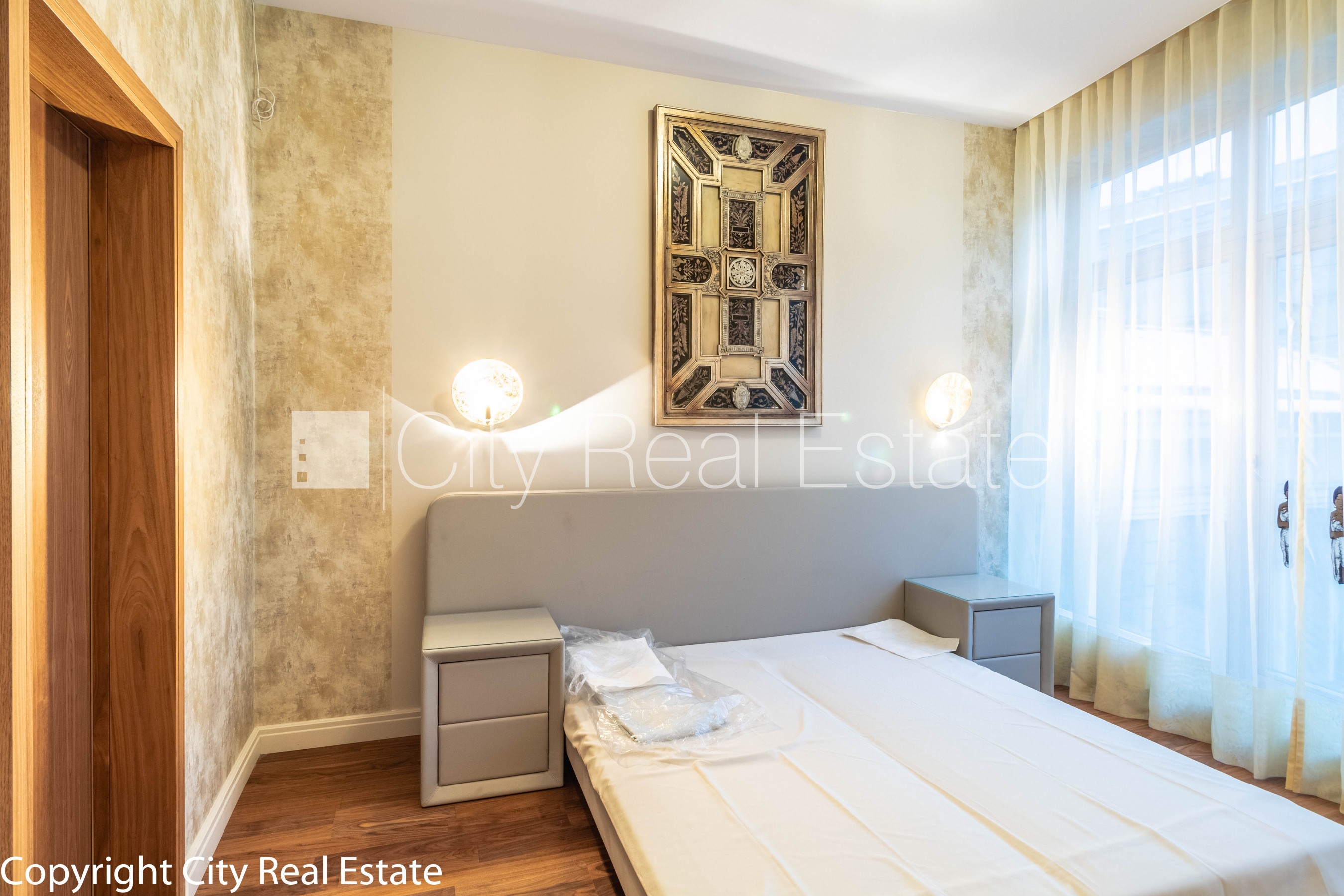 Sludinājumi. Jaunceltne, fasādes māja, slēgts pagalms, ieeja no pagalma, ir lifts, balkons 1,8 m2, terase 32,30 Cena: 1750 EUR/mēn Foto #6