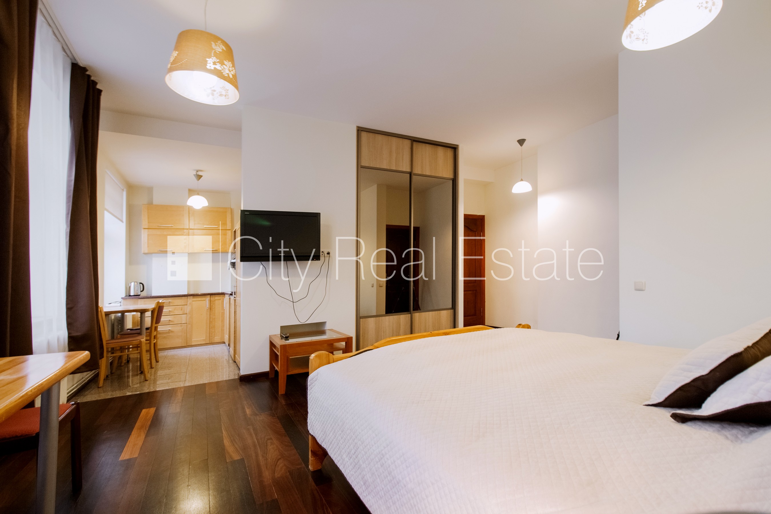 Sludinājumi. Šo dzīvokli izīrē pa diennaktīm (īstermiņa īre), īres cena sludinājumā norādīta par vienu diennakts Cena: 45 EUR/mēn Foto #7