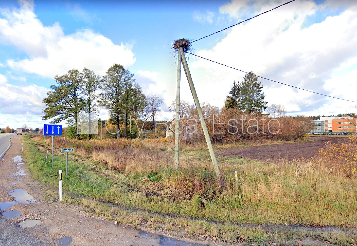 Sludinājumi. Saskaņā ar aktuālo pilsētas teritorijas atļauto izmantošanas plānu: jauktas ražošanas un darījumu Cena: 490000 EUR Foto #8