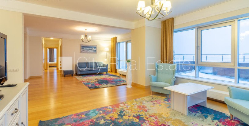 Sludinājumi. Projekts - Panorama Plaza, jaunceltne, iespēja nomāt autostāvvietu, pazemes autostāvvieta, Cena: 1500 EUR/mēn Foto #2