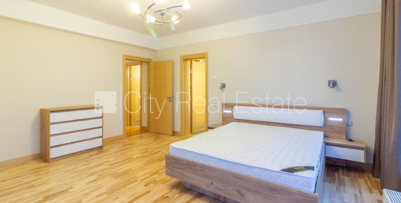 Sludinājumi. Projekts - Panorama Plaza, jaunceltne, iespēja nomāt autostāvvietu, pazemes autostāvvieta, Cena: 1500 EUR/mēn Foto #11