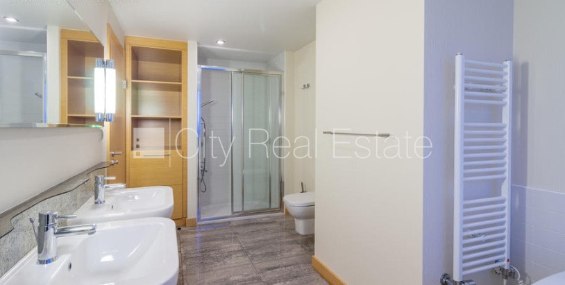 Sludinājumi. Projekts - Panorama Plaza, jaunceltne, iespēja nomāt autostāvvietu, pazemes autostāvvieta, Cena: 1500 EUR/mēn Foto #13