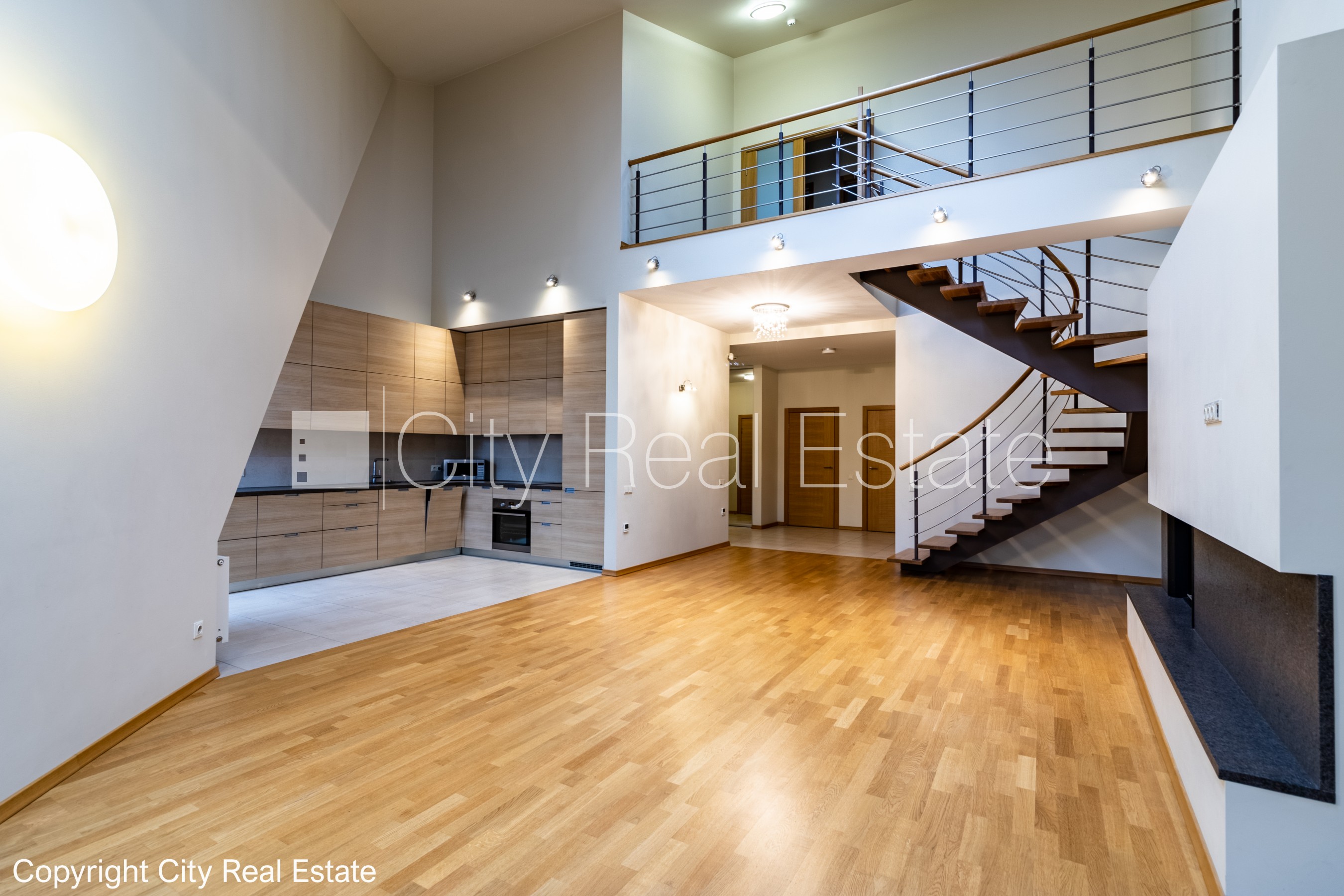 Sludinājumi. Projekts - Rīdzenes Rezidence, jaunceltne, fasādes māja, bruģēts piebraucamais ceļš, slēgts Cena: 799000 EUR Foto #2