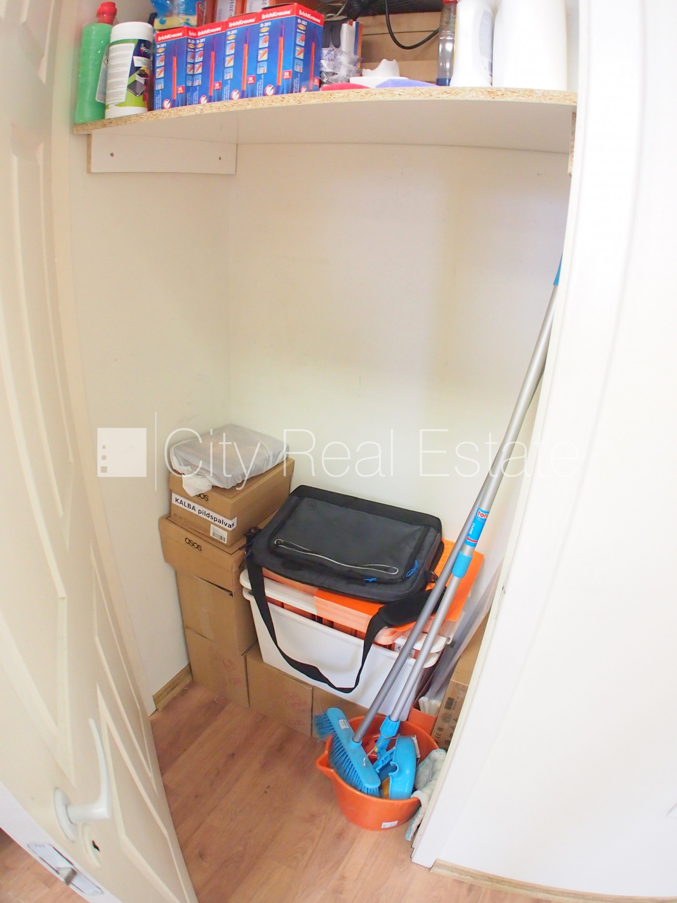 Объявление. Фасадный дом, реновированный дом, плата за обслуживание одного квадратного метра в  месяц 1,5 EUR, Цена: 408 EUR/мес. Foto #9