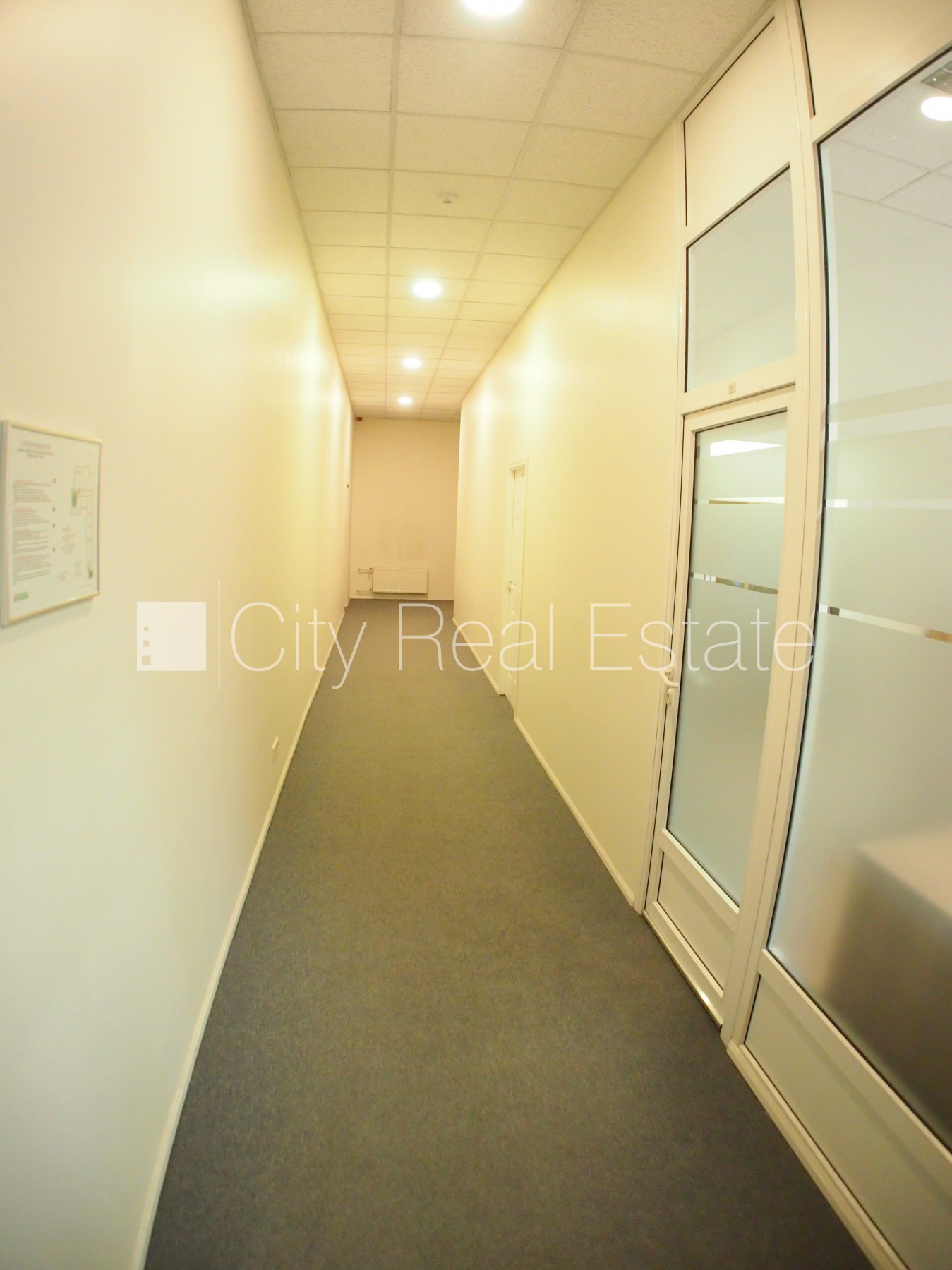 Объявление. Фасадный дом, реновированный дом, плата за обслуживание одного квадратного метра в  месяц 1,5 EUR, Цена: 408 EUR/мес. Foto #10