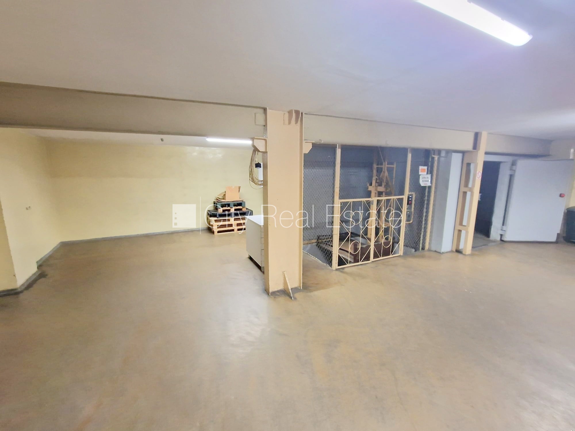 Sludinājumi. Zeme īpašumā, fasādes māja, metāla jumta segums, fasāde ar dekoratīvo apmetumu, pagrabstāvā Cena: 210000 EUR Foto #9