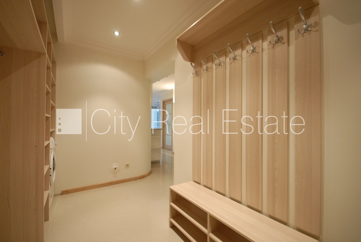 Sludinājumi. Jaunceltne, pagalma ēka, labiekārtota apzaļumota teritorija, labiekārtots apzaļumots pagalms, Cena: 950 EUR/mēn Foto #12