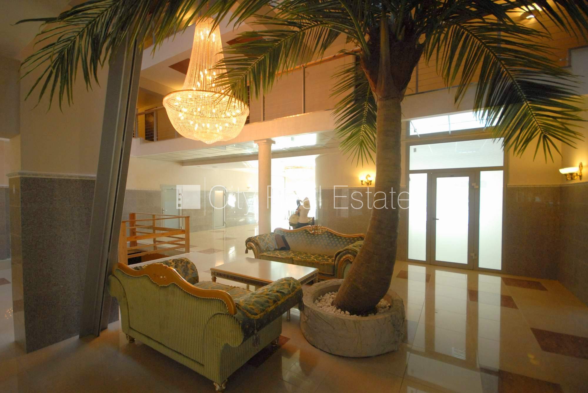 Sludinājumi. Jaunceltne, pagalma ēka, labiekārtota apzaļumota teritorija, labiekārtots apzaļumots pagalms, Cena: 950 EUR/mēn Foto #17