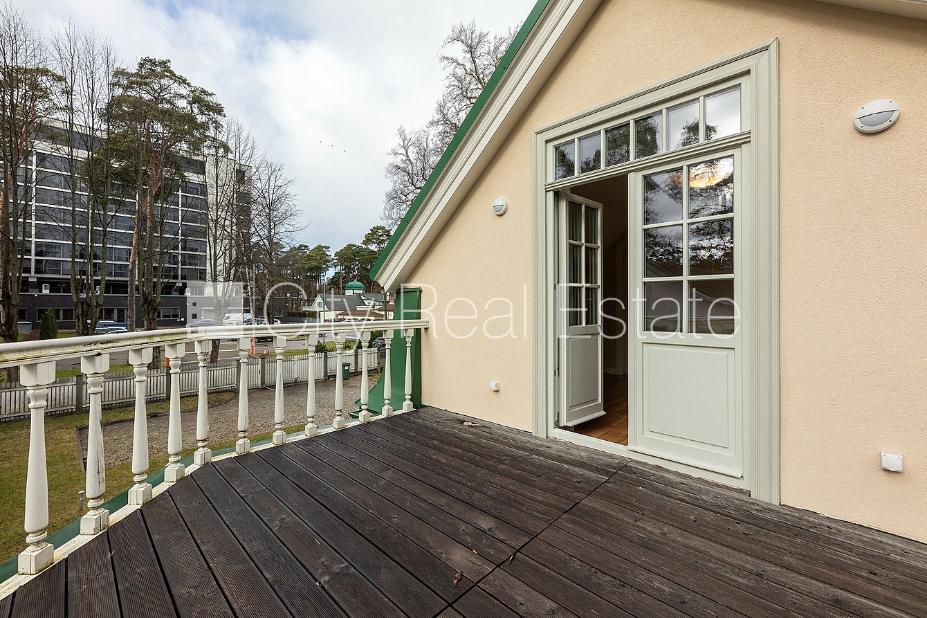 Sludinājumi. Privātmāja, labiekārtots apzaļumots pagalms, iežogota teritorija, slēgta teritorija, bezmaksas Cena: 2800 EUR/mēn Foto #16