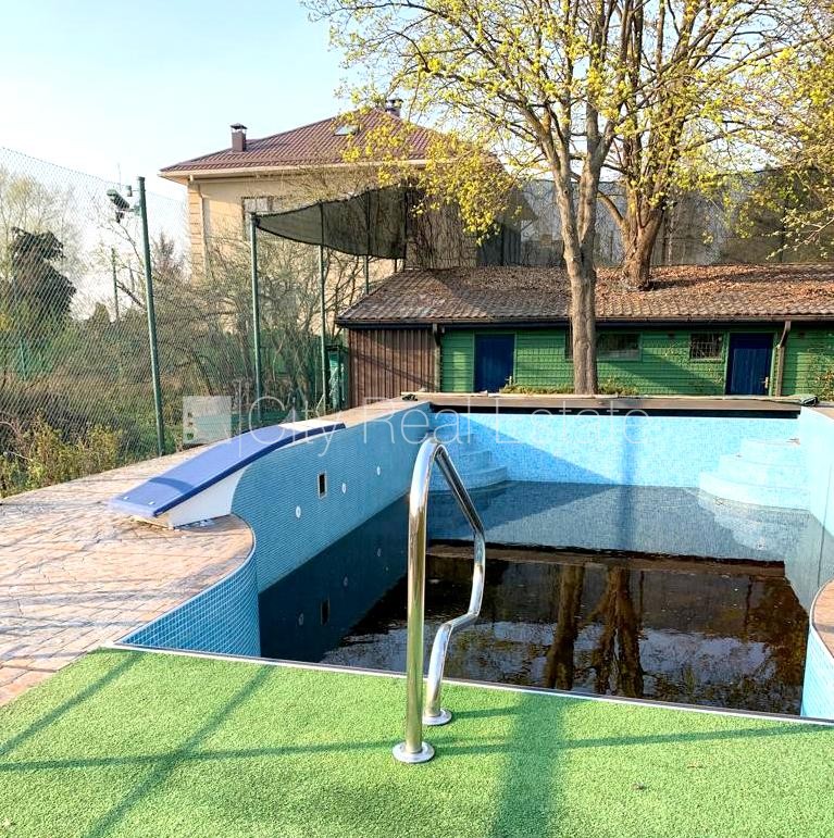 Sludinājumi. Privātmāja, jaunceltne, labiekārtota apzaļumota teritorija 2400 m2, bruģēts piebraucamais ceļš, Cena: 2500 EUR/mēn Foto #23