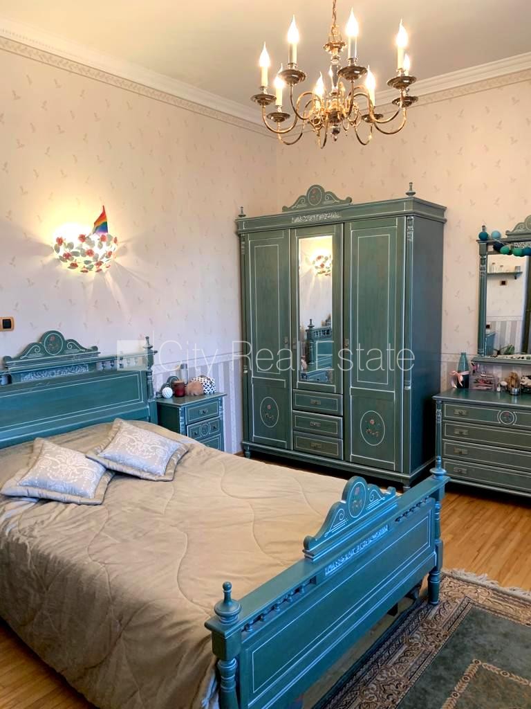 Sludinājumi. Privātmāja, jaunceltne, labiekārtota apzaļumota teritorija 2400 m2, bruģēts piebraucamais ceļš, Cena: 2500 EUR/mēn Foto #16