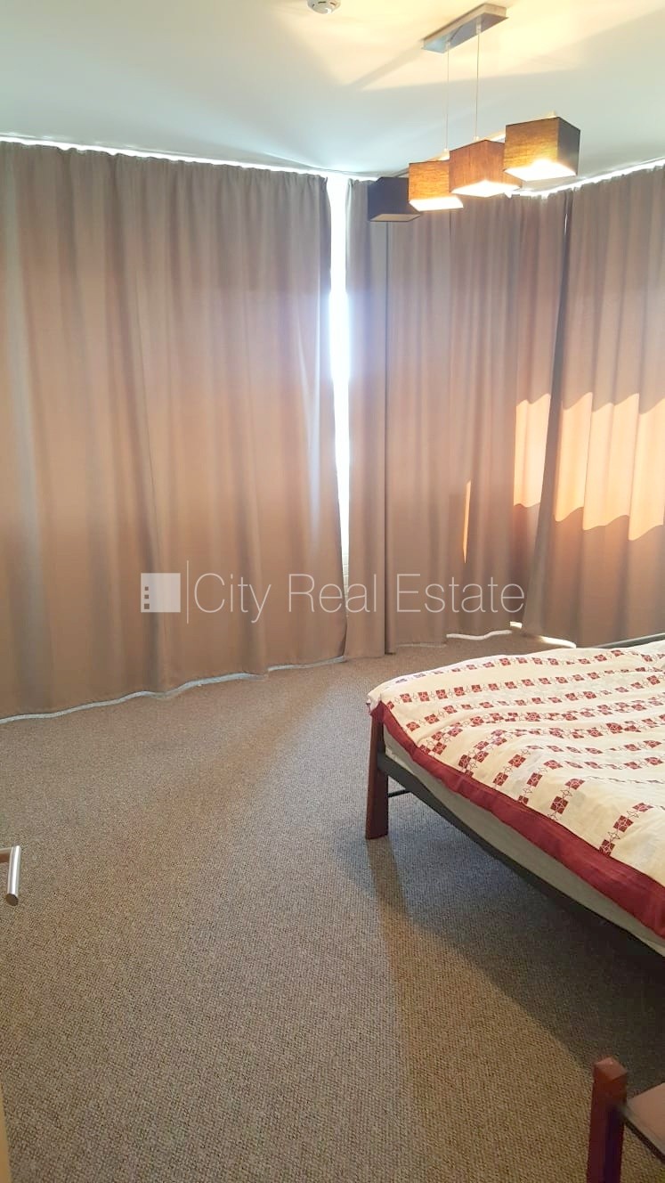 Sludinājumi. Projekts - Panorama Plaza, jaunceltne, slēgta teritorija, ieeja no ielas, ir lifts, logi vērsti uz Cena: 700 EUR/mēn Foto #16