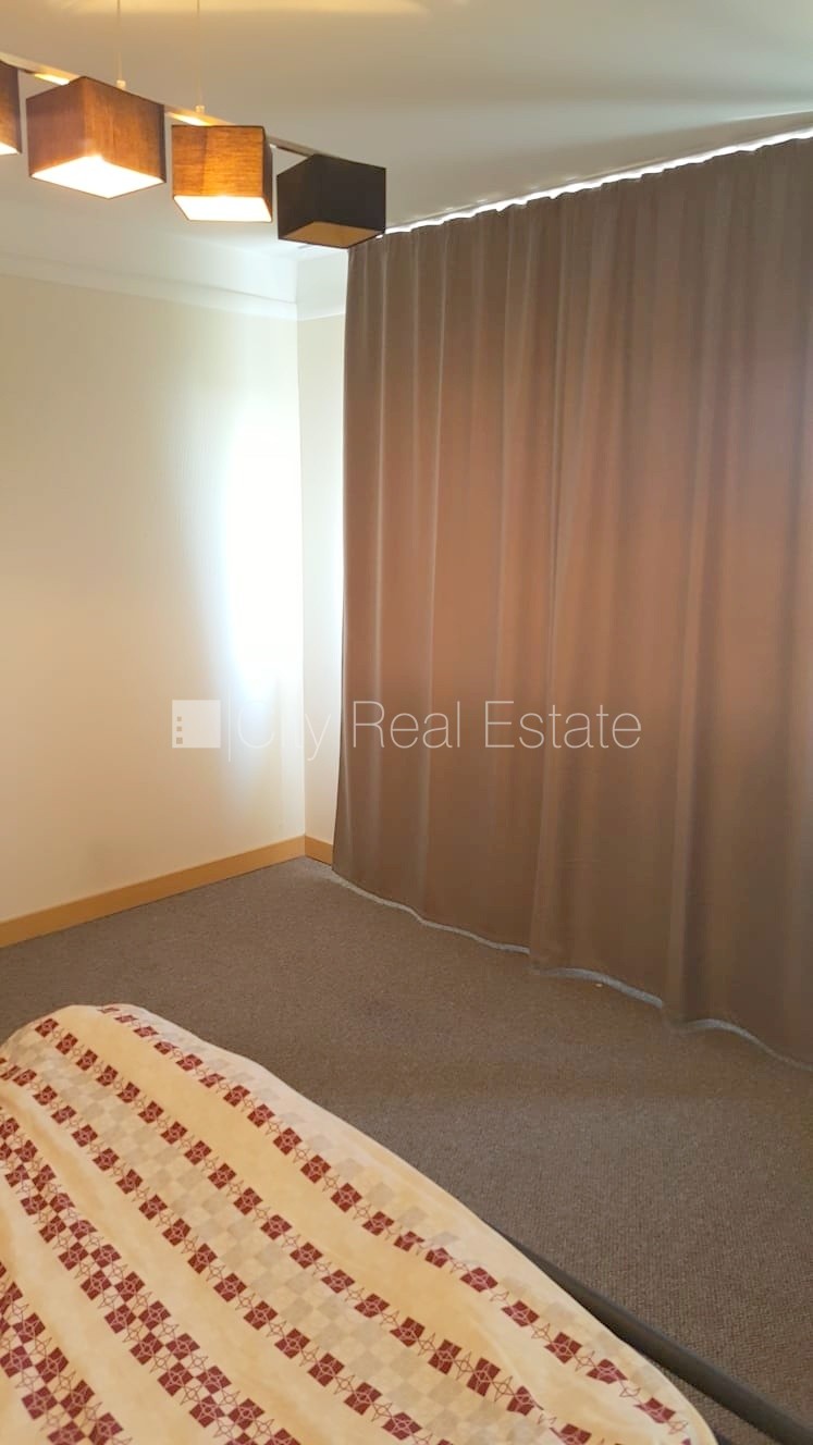 Sludinājumi. Projekts - Panorama Plaza, jaunceltne, slēgta teritorija, ieeja no ielas, ir lifts, logi vērsti uz Cena: 700 EUR/mēn Foto #10