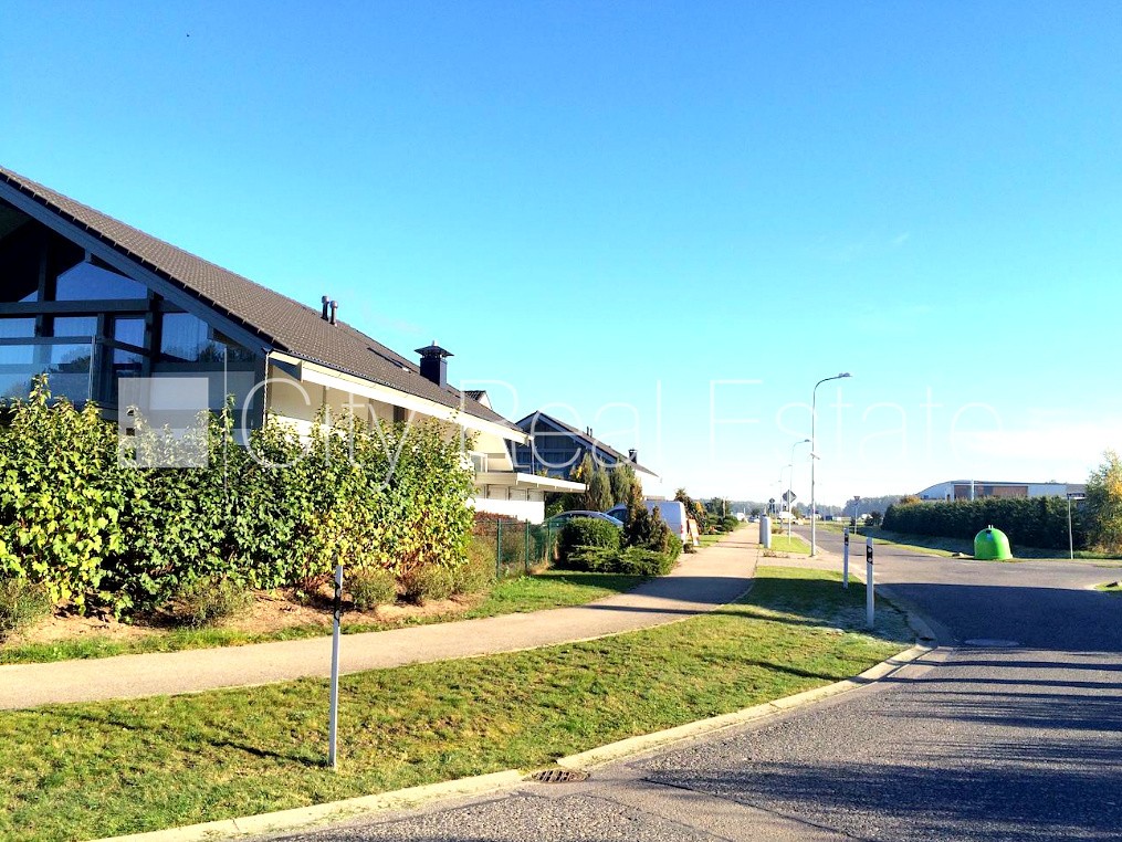 Sludinājumi. Zeme īpašumā, privātmāja, rindu māja, jaunceltne, zaļā teritorija 345 m2, labiekārtota apzaļumota Cena: 380000 EUR Foto #25