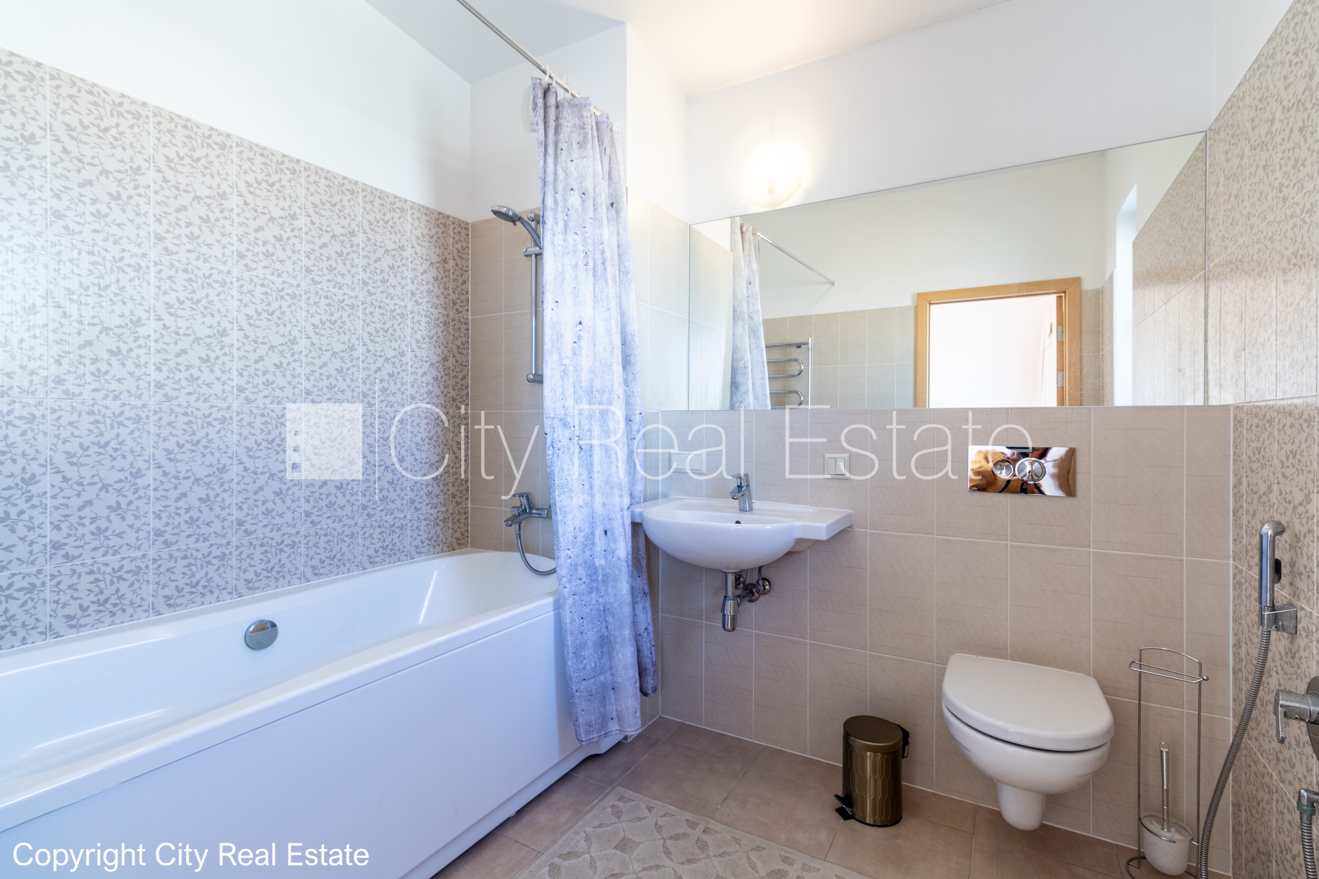 Sludinājumi. Zeme īpašumā, privātmāja, rindu māja, jaunceltne, zaļā teritorija 345 m2, labiekārtota apzaļumota Cena: 380000 EUR Foto #13