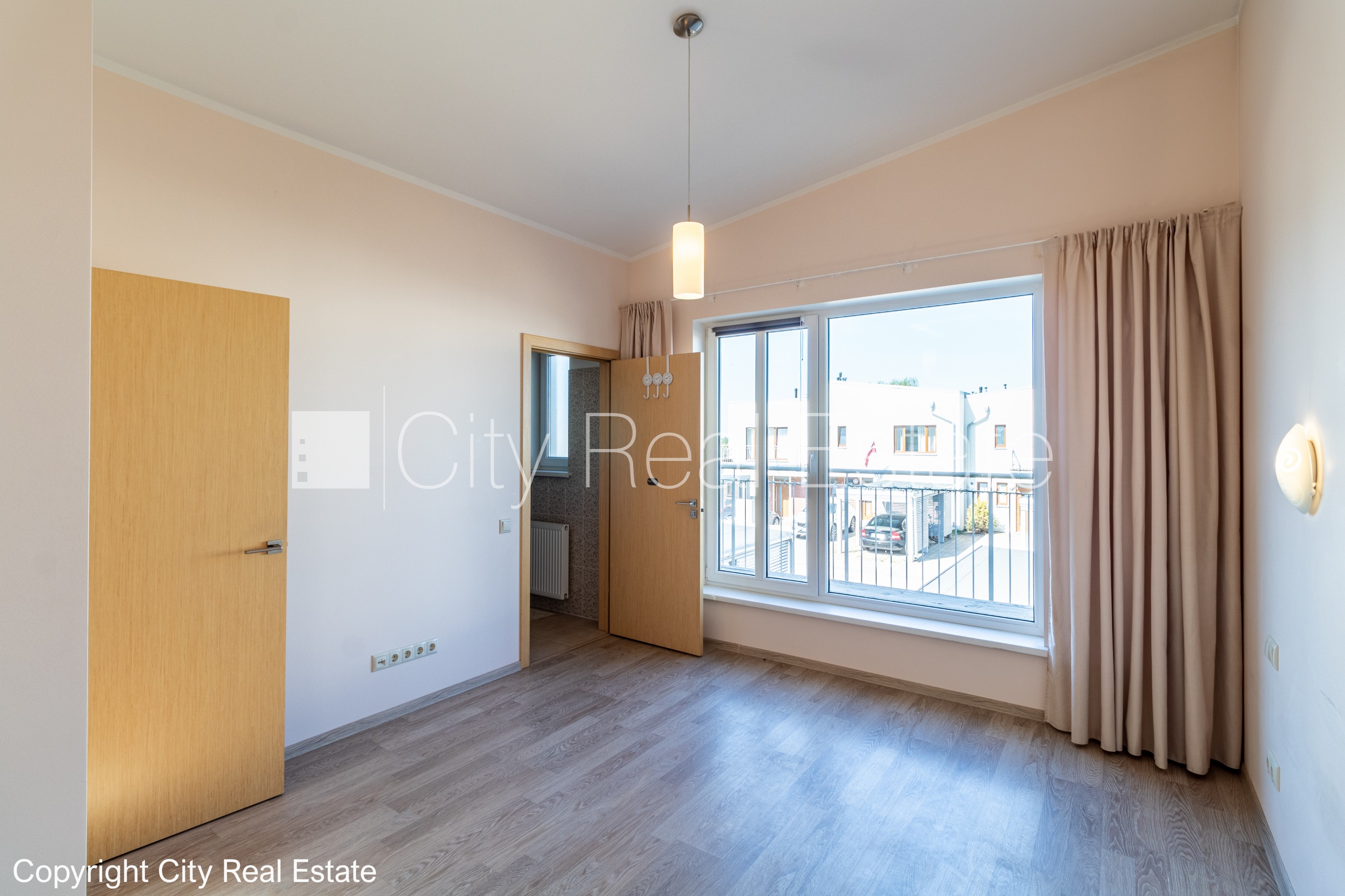 Sludinājumi. Zeme īpašumā, privātmāja, rindu māja, jaunceltne, zaļā teritorija 345 m2, labiekārtota apzaļumota Cena: 380000 EUR Foto #11