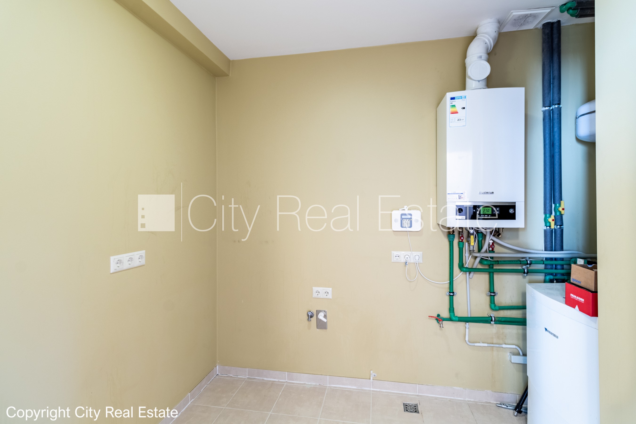 Sludinājumi. Zeme īpašumā, privātmāja, rindu māja, jaunceltne, zaļā teritorija 345 m2, labiekārtota apzaļumota Cena: 380000 EUR Foto #22