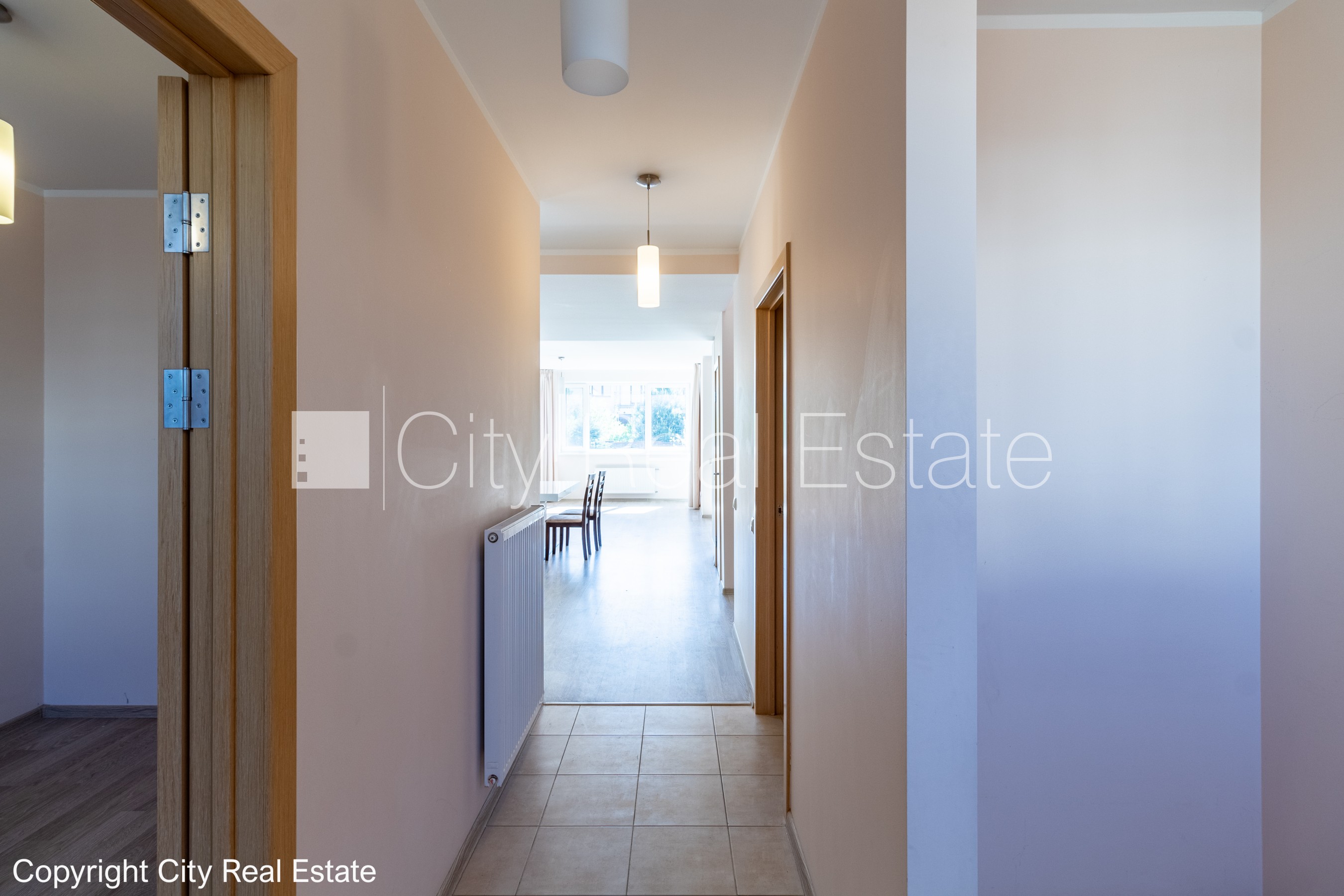 Sludinājumi. Zeme īpašumā, privātmāja, rindu māja, jaunceltne, zaļā teritorija 345 m2, labiekārtota apzaļumota Cena: 380000 EUR Foto #17