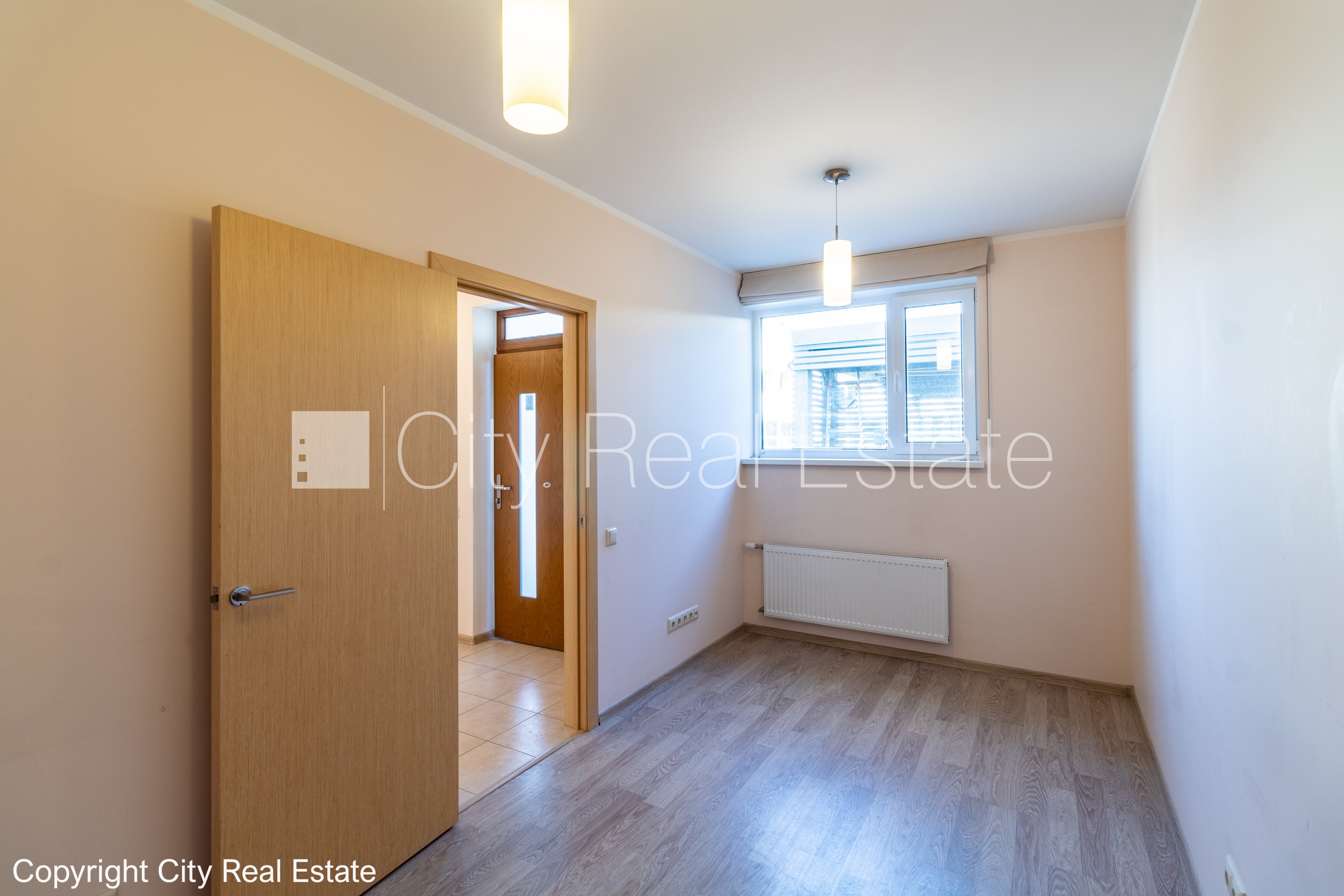 Sludinājumi. Zeme īpašumā, privātmāja, rindu māja, jaunceltne, zaļā teritorija 345 m2, labiekārtota apzaļumota Cena: 380000 EUR Foto #18