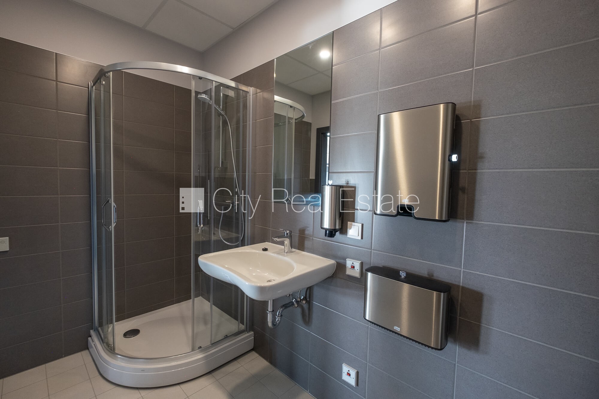 Объявление. Новостройка, плата за обслуживание одного квадратного метра в  месяц 2 EUR, благоустроенная Цена: 3562 EUR/мес. Foto #17