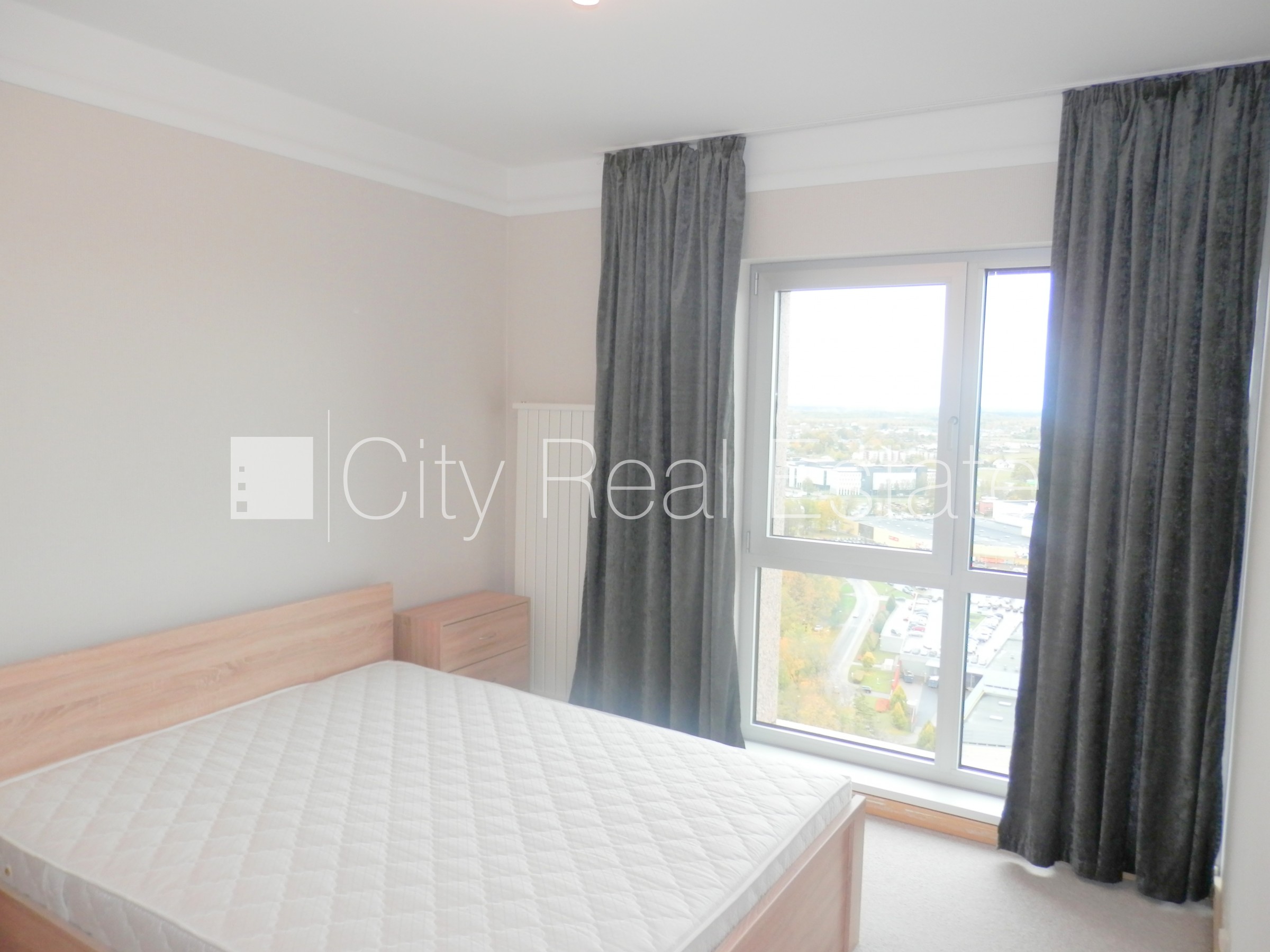 Sludinājumi. Projekts - Panorama Plaza, jaunceltne, teritorijas iebrauktuves vārti aprīkoti ar automatizētu Cena: 930 EUR/mēn Foto #18