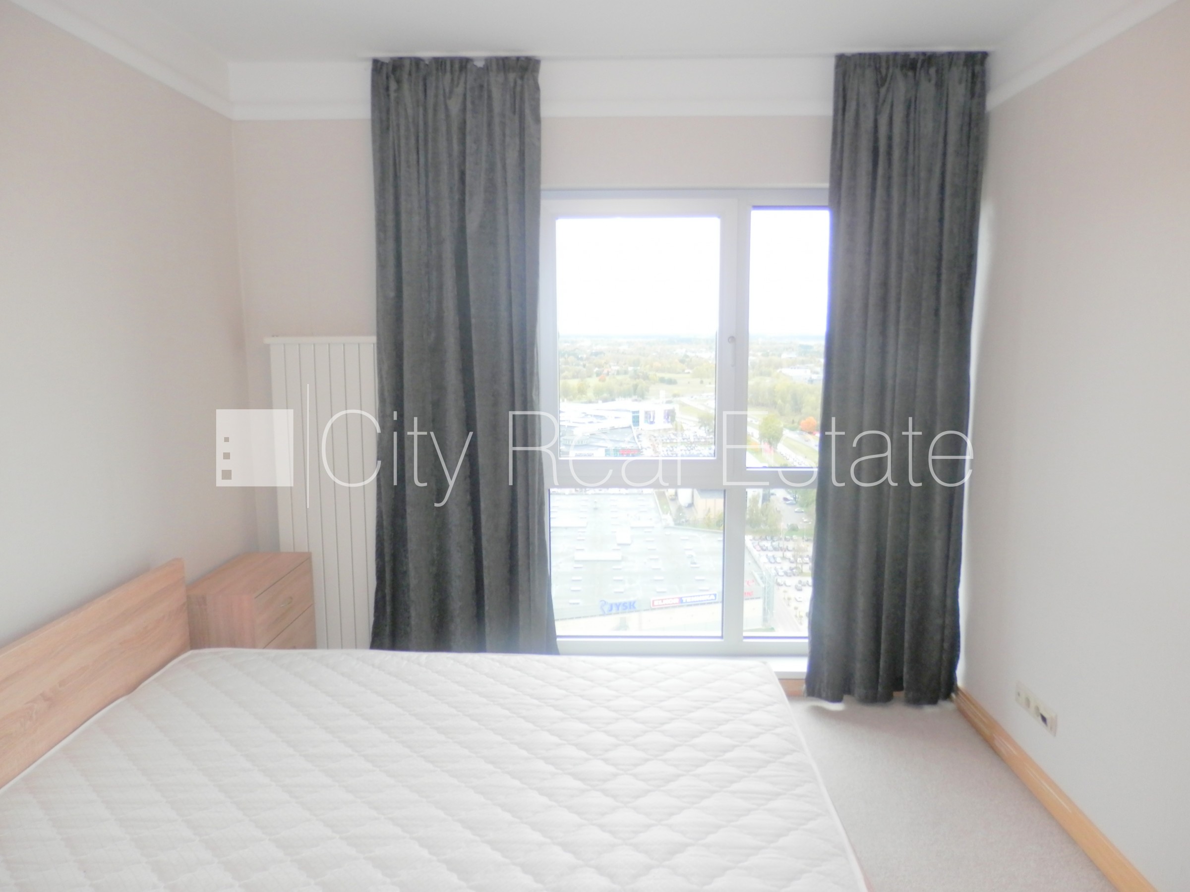 Sludinājumi. Projekts - Panorama Plaza, jaunceltne, teritorijas iebrauktuves vārti aprīkoti ar automatizētu Cena: 930 EUR/mēn Foto #20