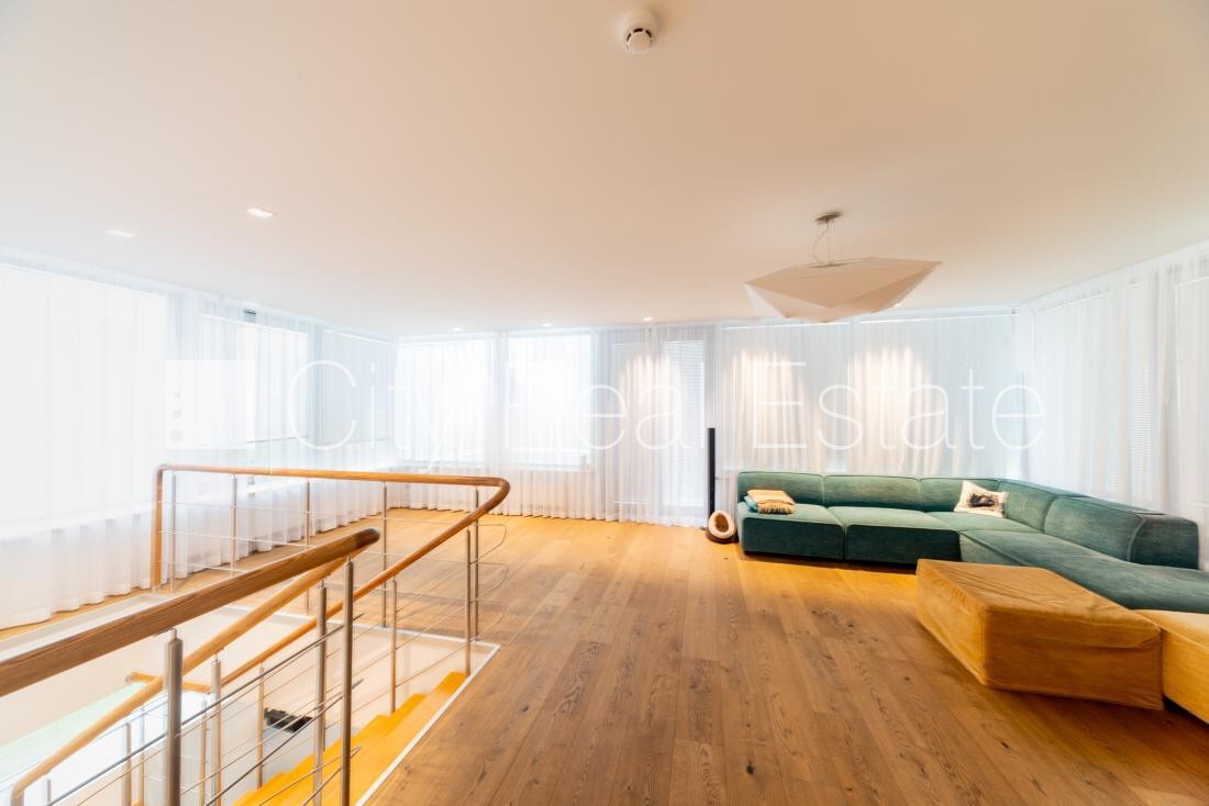 Sludinājumi. Privātmāja, labiekārtota apzaļumota teritorija, iežogota teritorija, vieta automašīnai, terase, Cena: 3000 EUR/mēn Foto #10