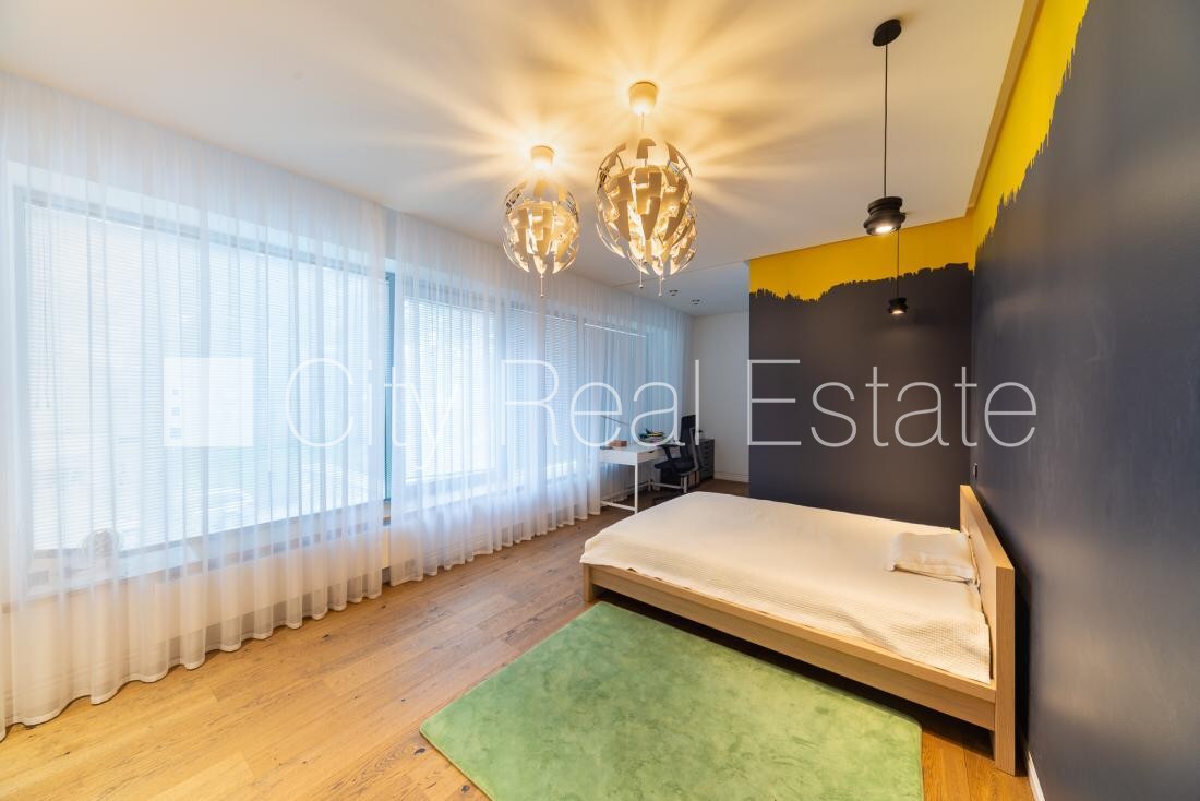 Sludinājumi. Privātmāja, labiekārtota apzaļumota teritorija, iežogota teritorija, vieta automašīnai, terase, Cena: 3000 EUR/mēn Foto #14