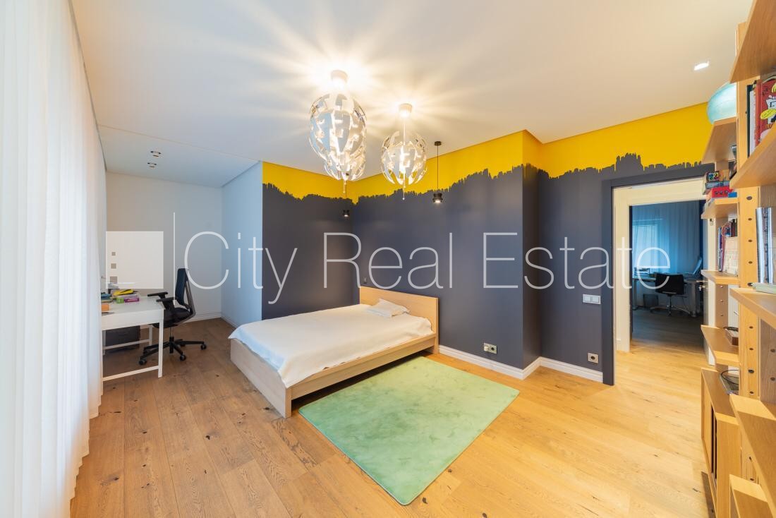 Sludinājumi. Privātmāja, labiekārtota apzaļumota teritorija, iežogota teritorija, vieta automašīnai, terase, Cena: 3000 EUR/mēn Foto #15