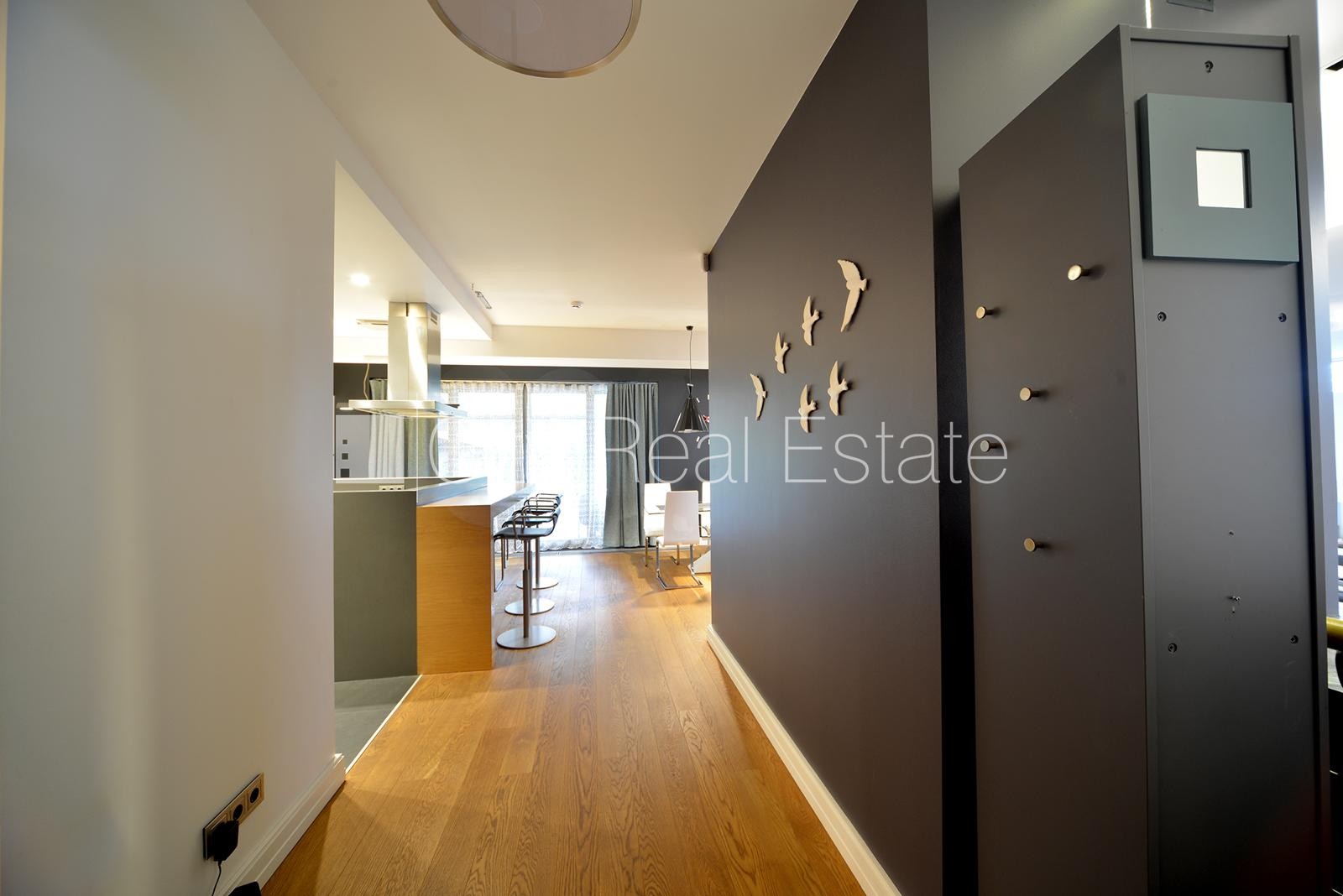 Sludinājumi. Privātmāja, labiekārtota apzaļumota teritorija, iežogota teritorija, vieta automašīnai, terase, Cena: 3000 EUR/mēn Foto #8