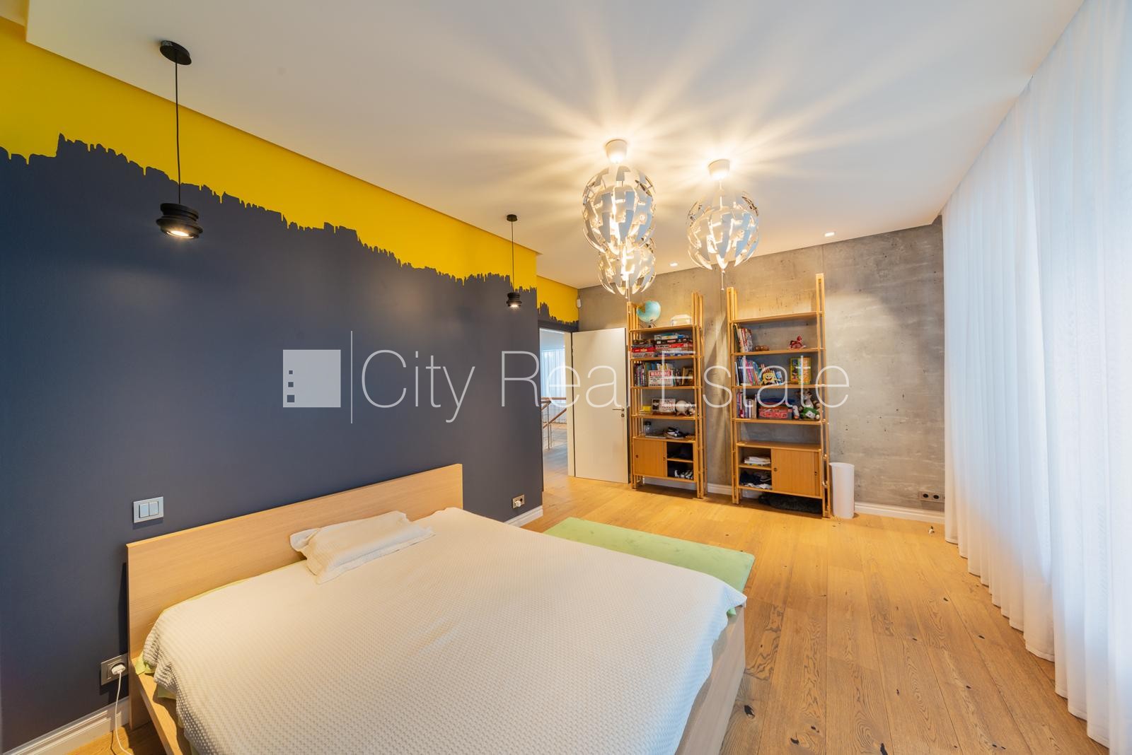 Sludinājumi. Privātmāja, labiekārtota apzaļumota teritorija, iežogota teritorija, vieta automašīnai, terase, Cena: 3000 EUR/mēn Foto #13