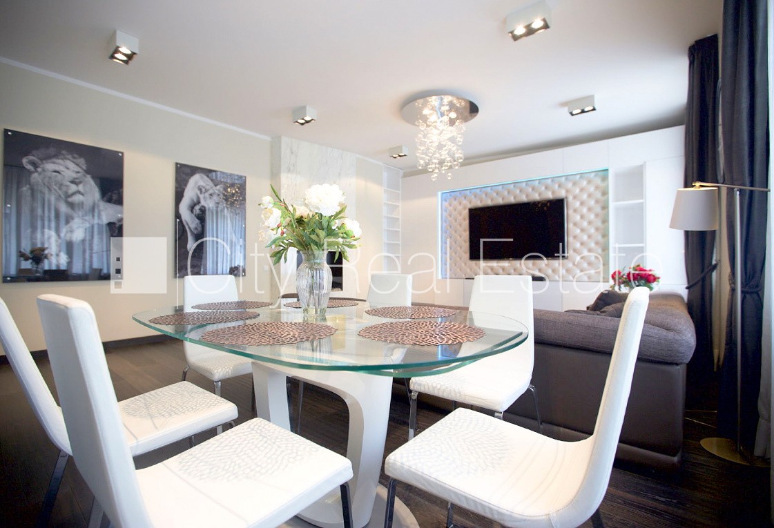 Sludinājumi. Projekts - Blaumaņa 3, fasādes māja, renovēta māja, mainīts Jumta segums, labiekārtota apzaļumota Cena: 2500 EUR/mēn Foto #6