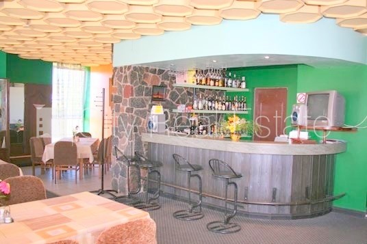 Sludinājumi. Viesu māja, renovēta māja, nomainītas inženierkomunikācijas, ķieģeļu mūra sienas, labiekārtota Cena: 350000 EUR Foto #5