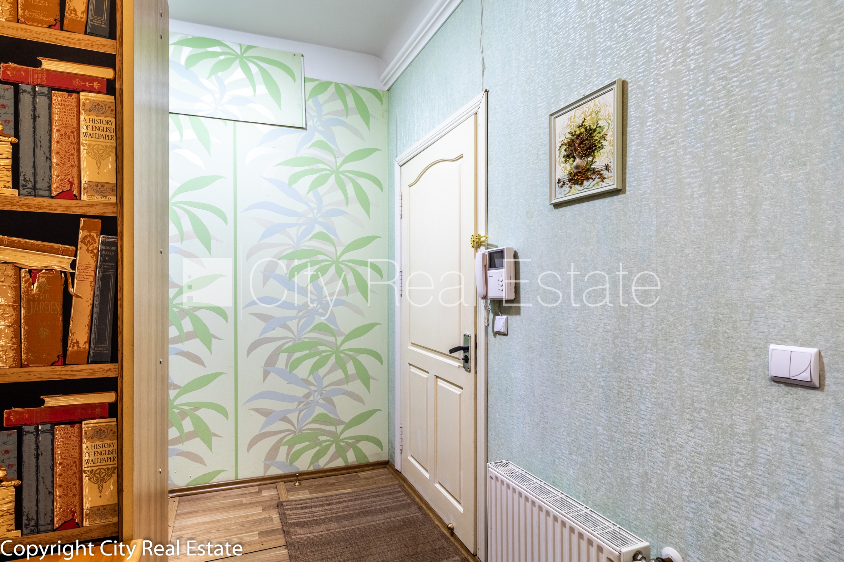 Sludinājumi. Labiekārtota apzaļumota teritorija, guļamistabu skaits 3 gab., gāzes apkure, restaurēti, atjaunoti Cena: 2500 EUR/mēn Foto #9