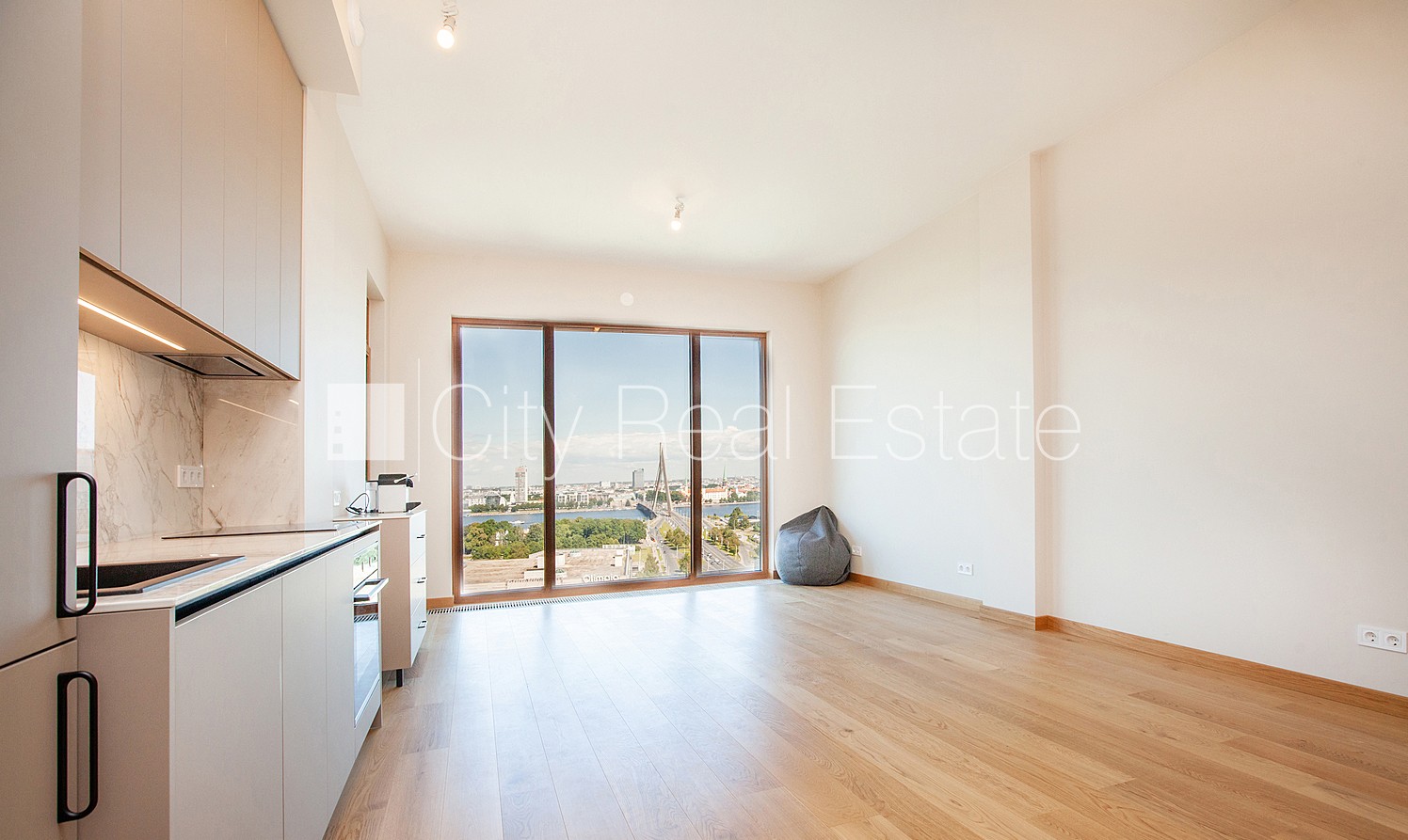 Sludinājumi. Projekts - Philosophers Residence, Filozofu rezidence ir veidota tiem, kuriem svarīga drošības Cena: 373000 EUR Foto #2