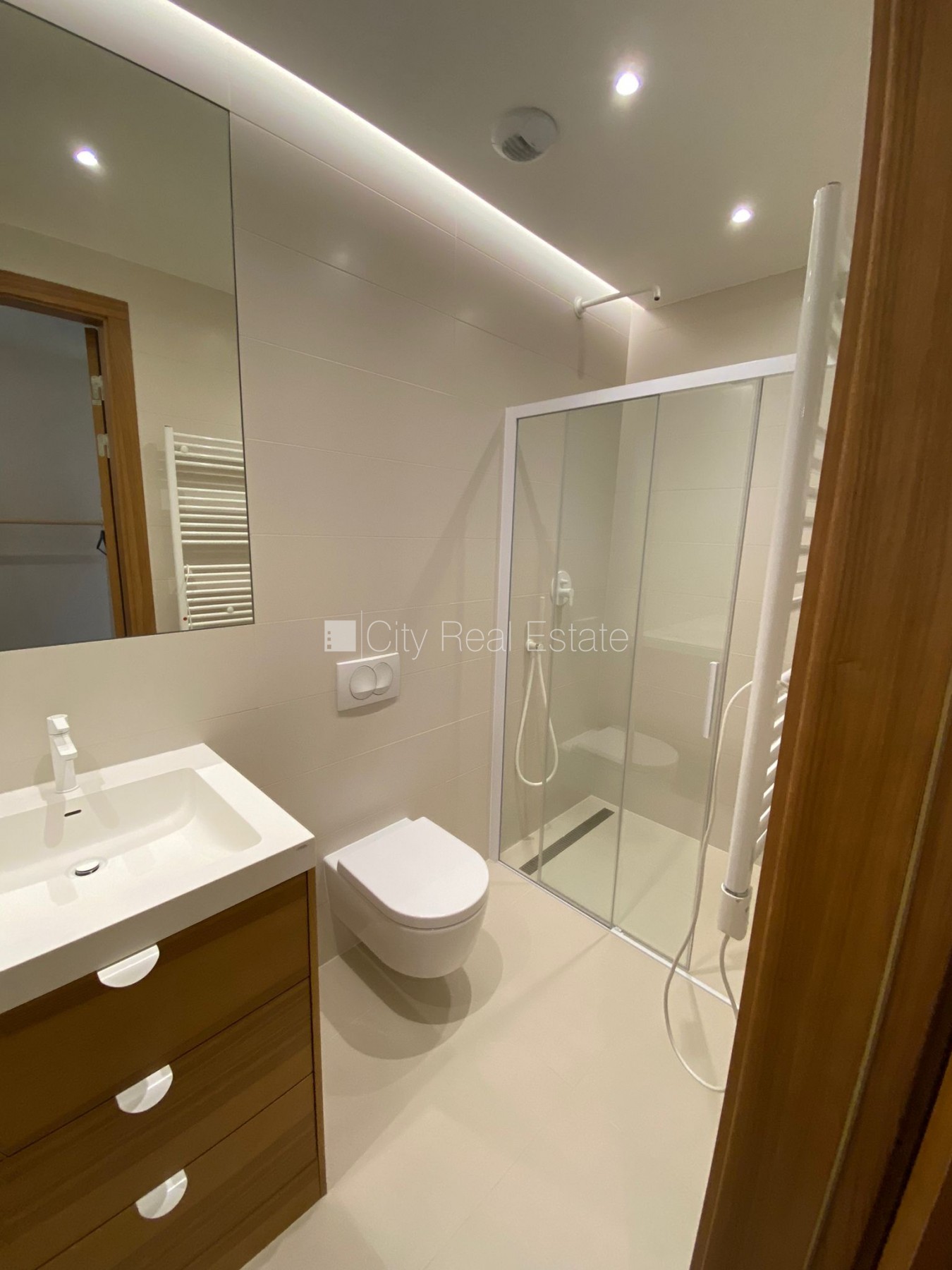 Sludinājumi. Projekts - Philosophers Residence, Filozofu rezidence ir veidota tiem, kuriem svarīga drošības Cena: 373000 EUR Foto #4