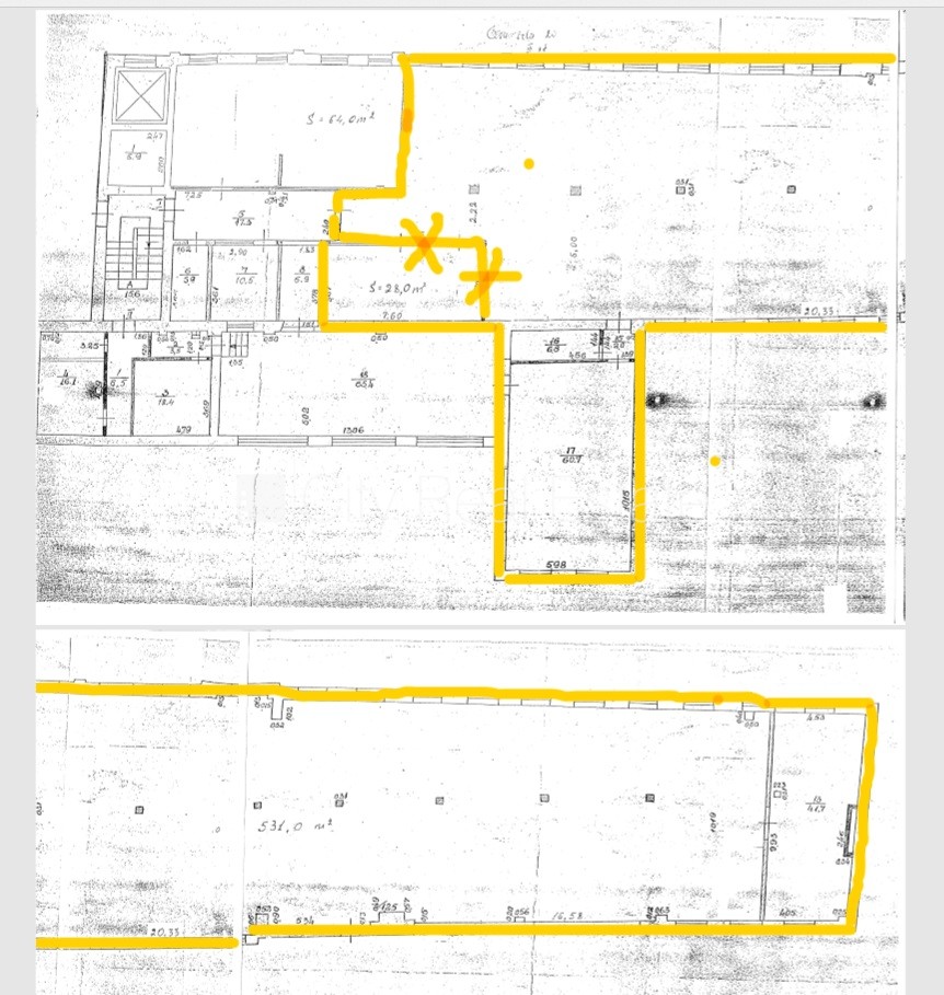 Объявление. Фасадный дом, закрытый двор, места для нескольких машин, охраняемая территория, въезд на территорию Цена: 1500 EUR/мес. Foto #15