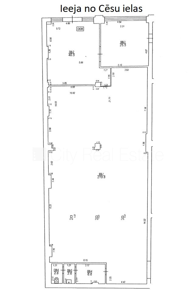 Sludinājumi. Fasādes māja, slēgts pagalms, vieta vairākām automašīnām, apsargāts pagalms, objektu apsargā Cena: 1488 EUR/mēn Foto #21