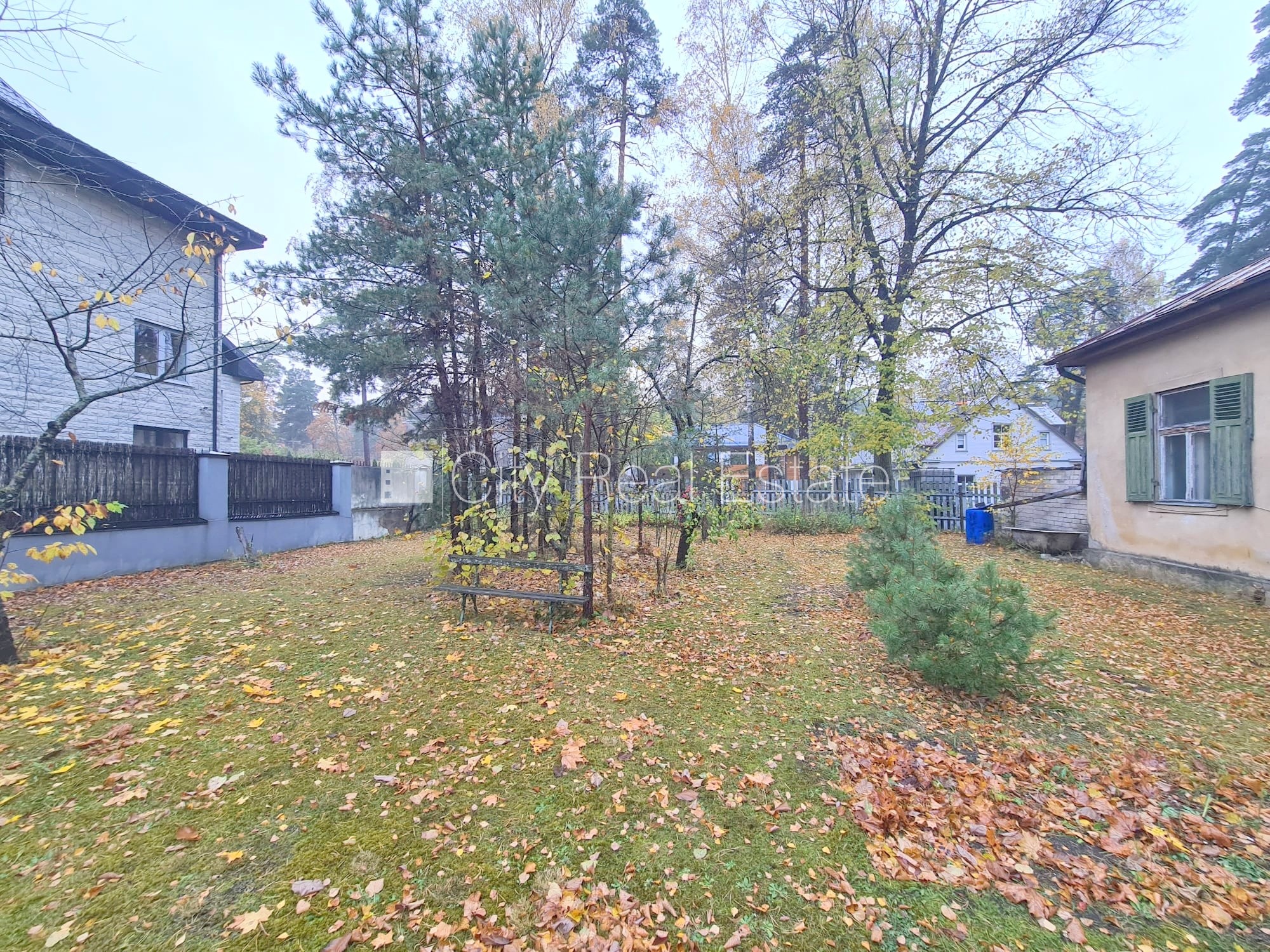 Sludinājumi. Zeme īpašumā, privātmāja, metāla jumta segums, labiekārtota apzaļumota teritorija 1448 m2, ieeja no Cena: 225000 EUR Foto #10