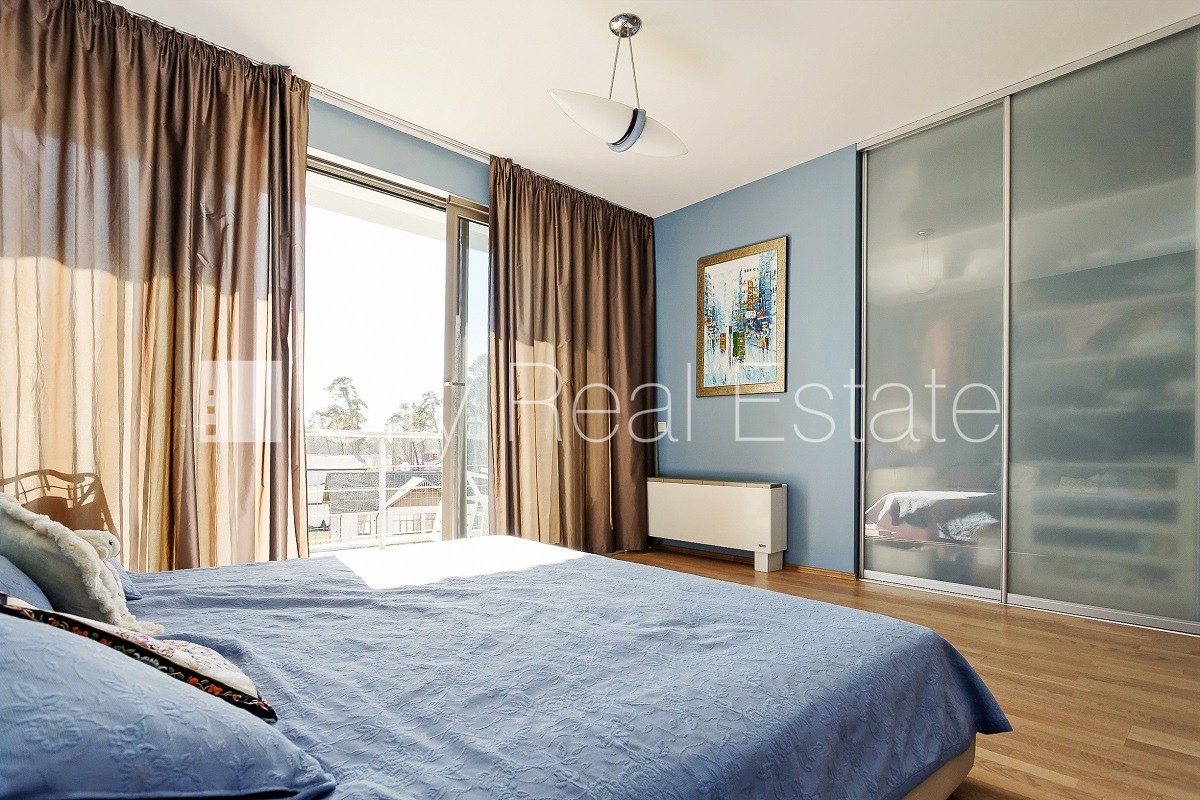 Sludinājumi. Labiekārtots apzaļumots pagalms, pazemes autostāvvieta, pagalmā bērnu spēļu laukums, divas terases, Cena: 1500 EUR/mēn Foto #7